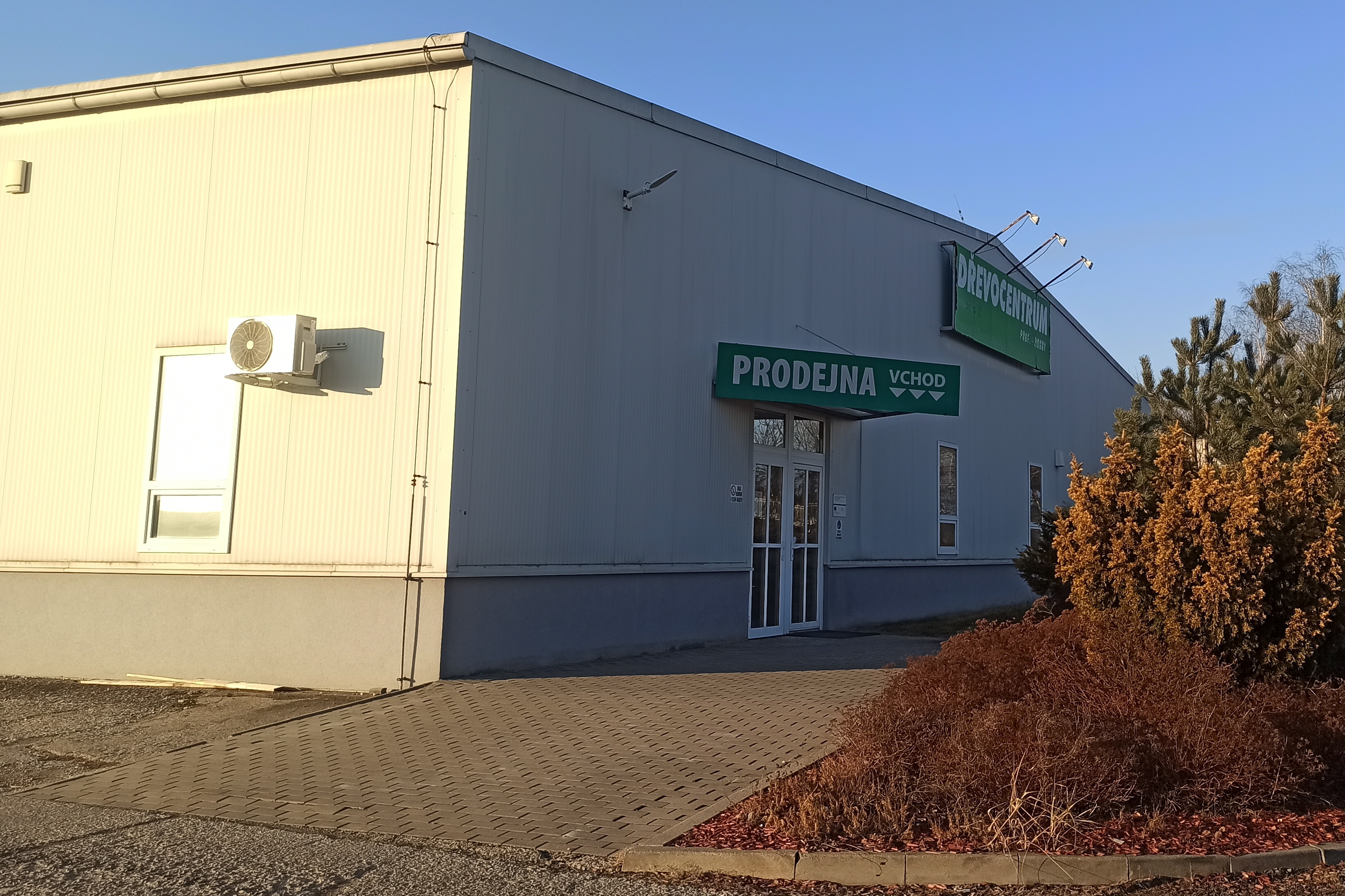 DŘEVOCENTRUM PROFI s.r.o. foto 2