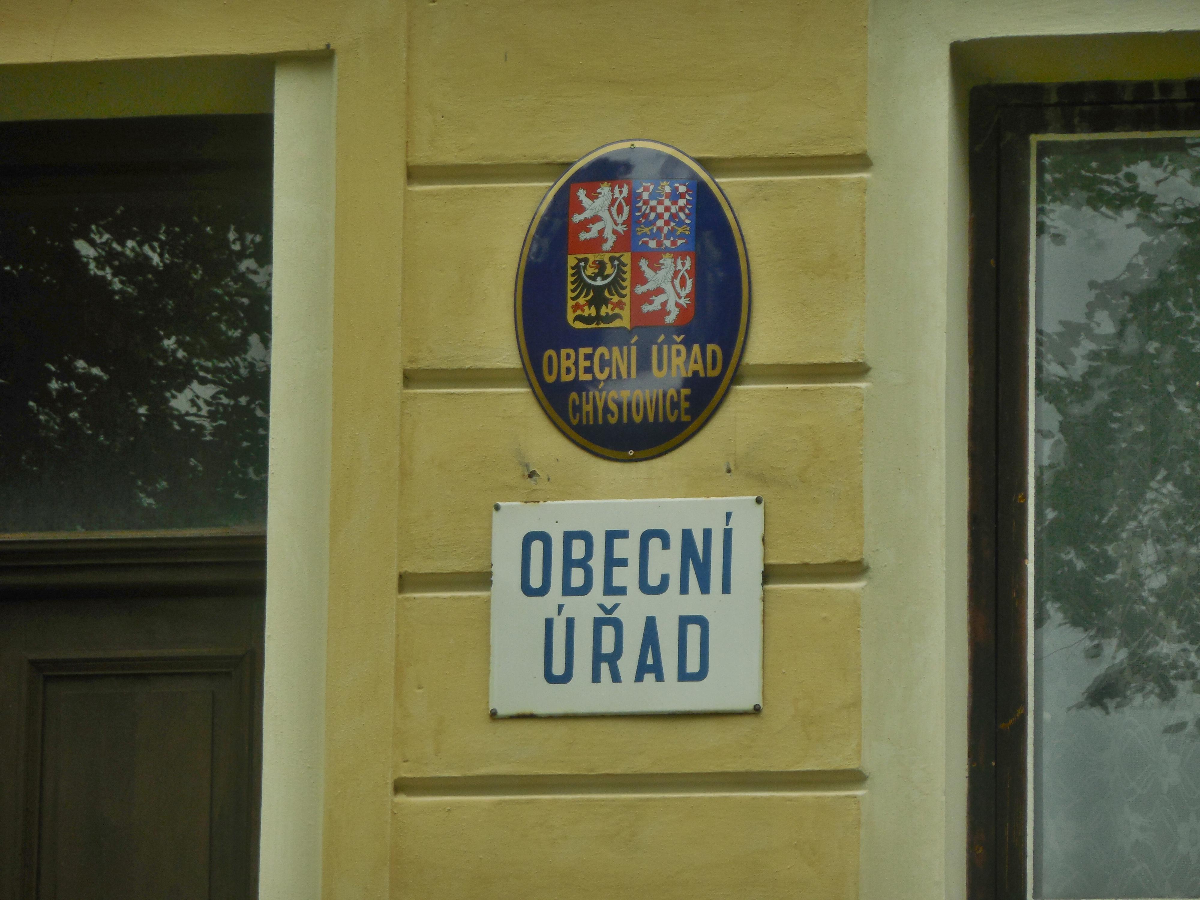 Chýstovice - obecní úřad foto 3