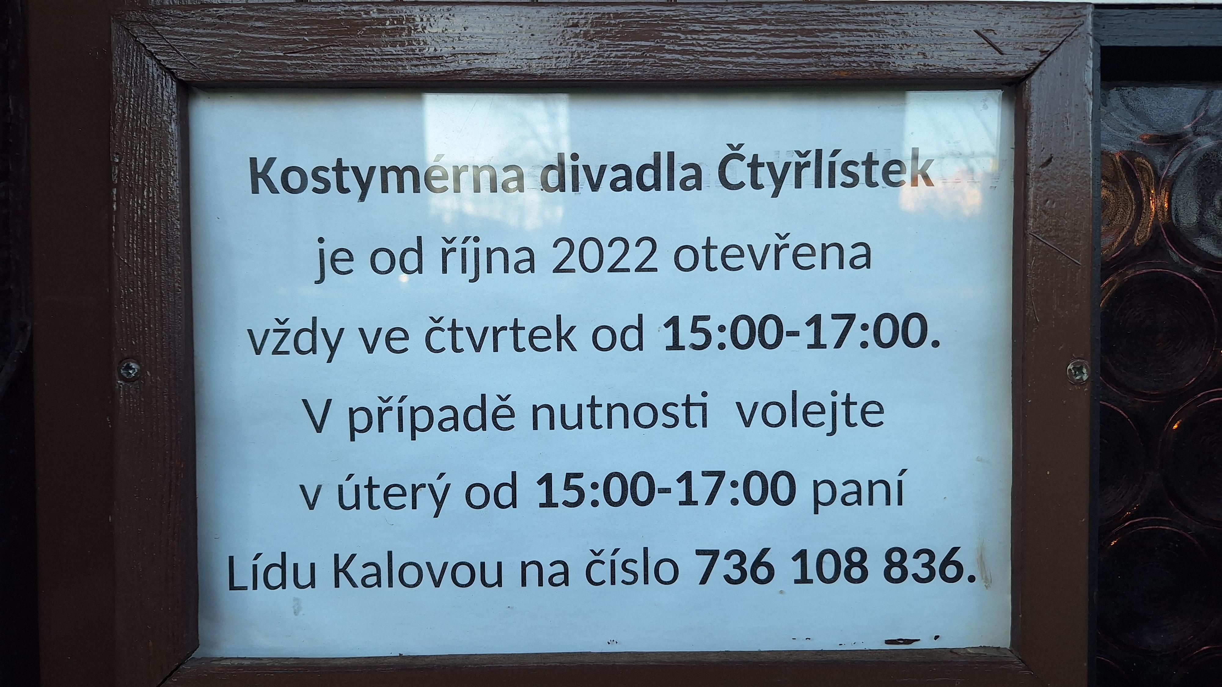 Divadlo Čtyřlístek foto 2