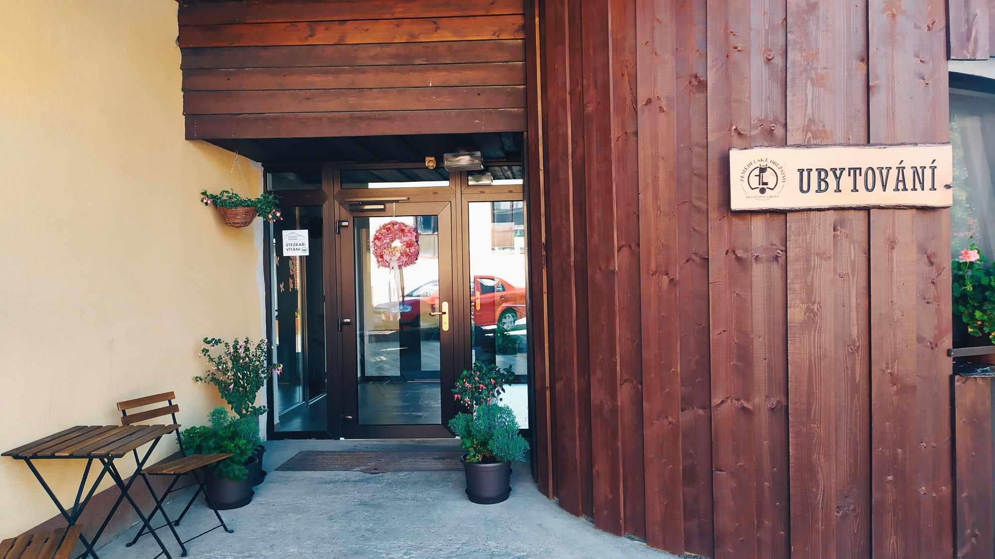 Ubytování - Zemědělské družstvo Francova Lhota