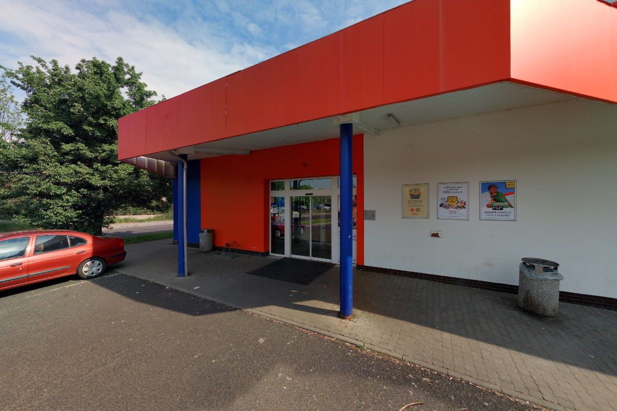Tesco Supermarket foto 2