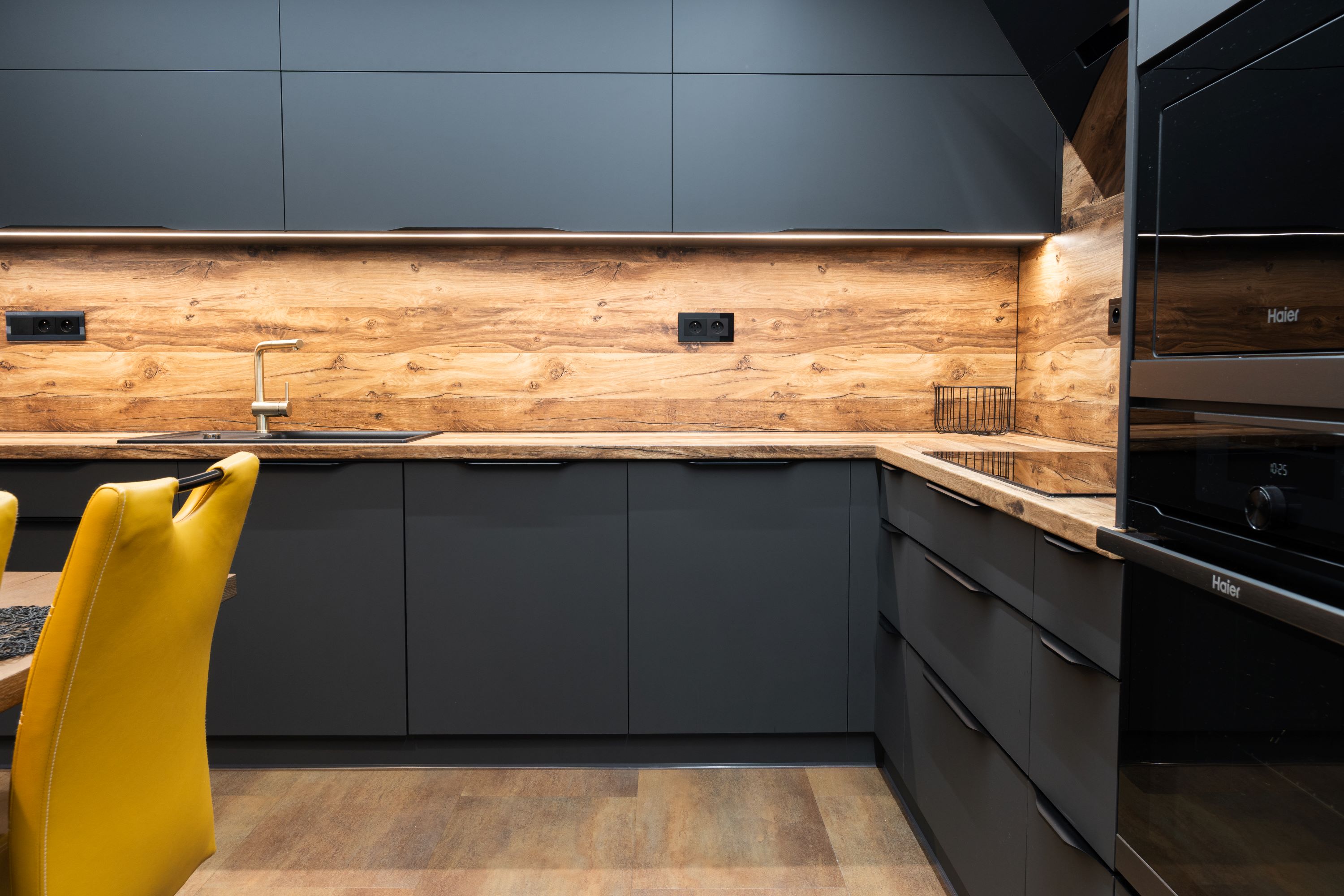 TRIO nábytek foto 4