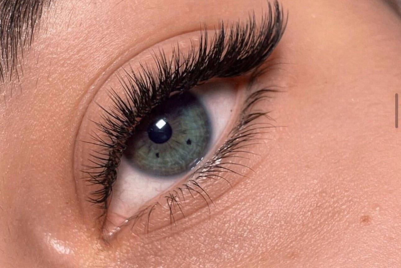 Studio prodlužováni řas