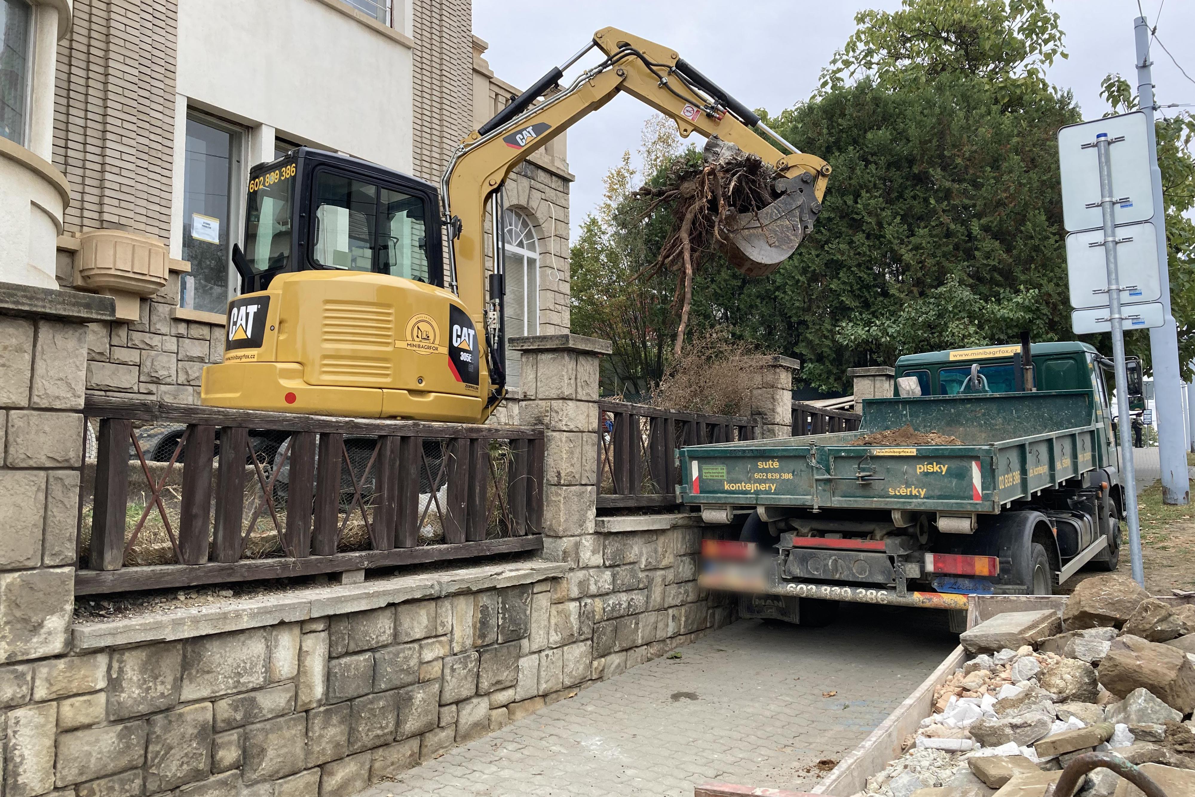 Minibagr Fox s.r.o. - zemní práce