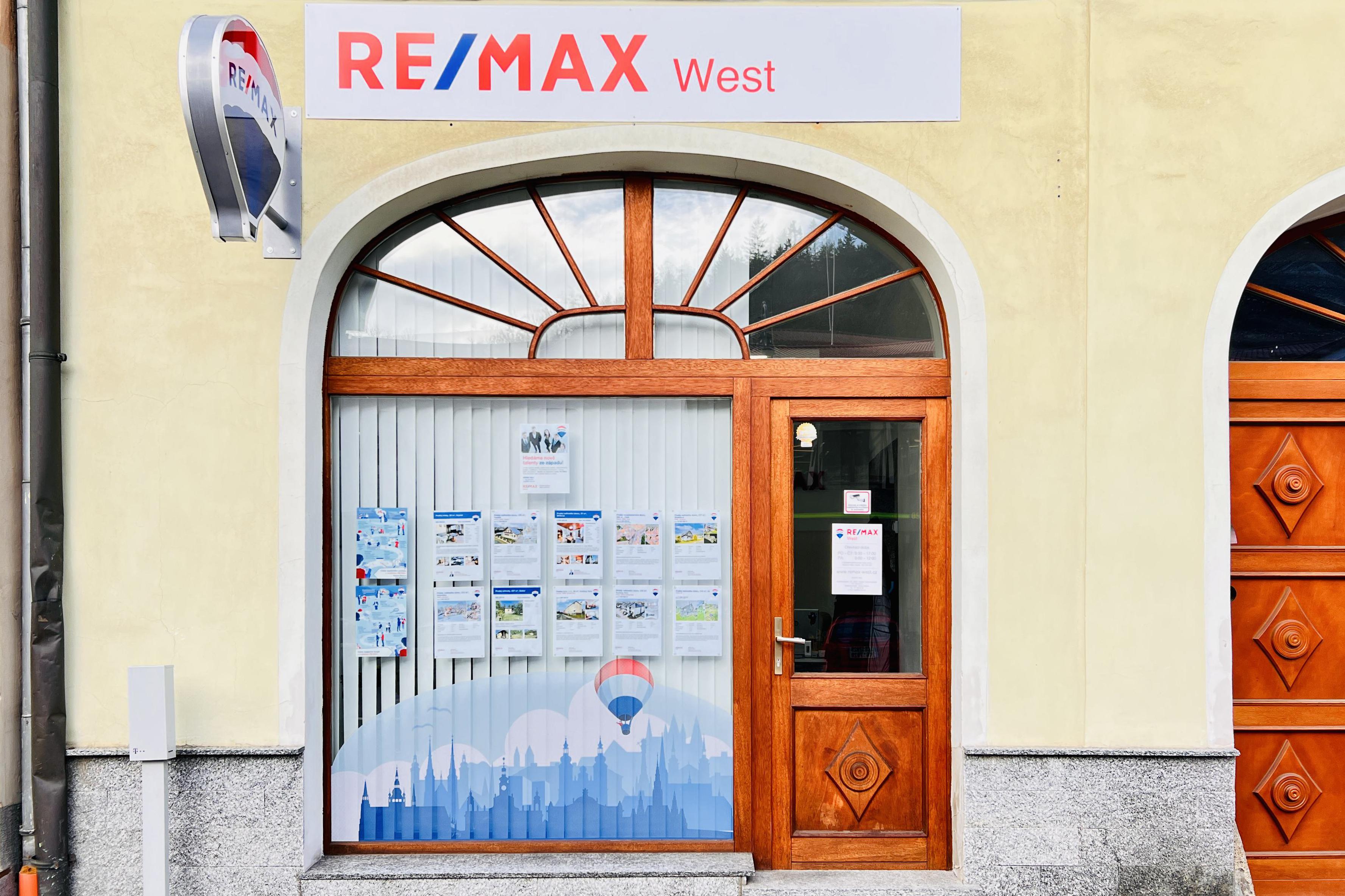 RE/MAX West