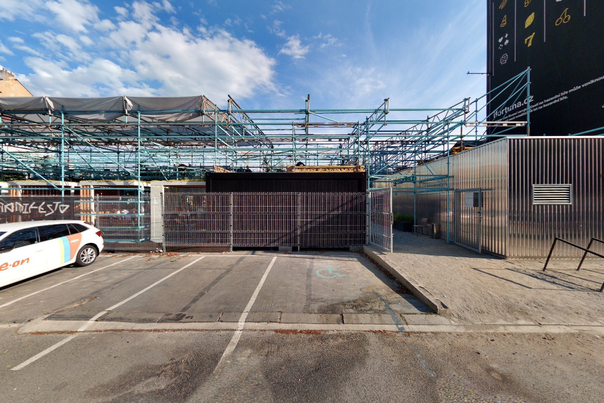 YAYA's Meat & Seafood