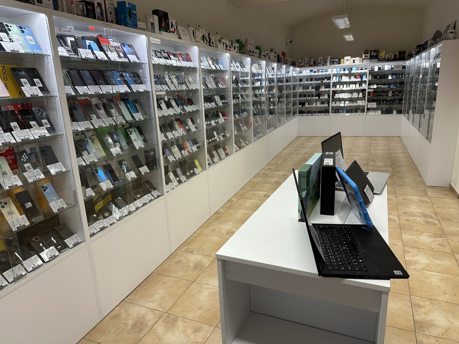 Kompletmobil s.r.o. foto 5