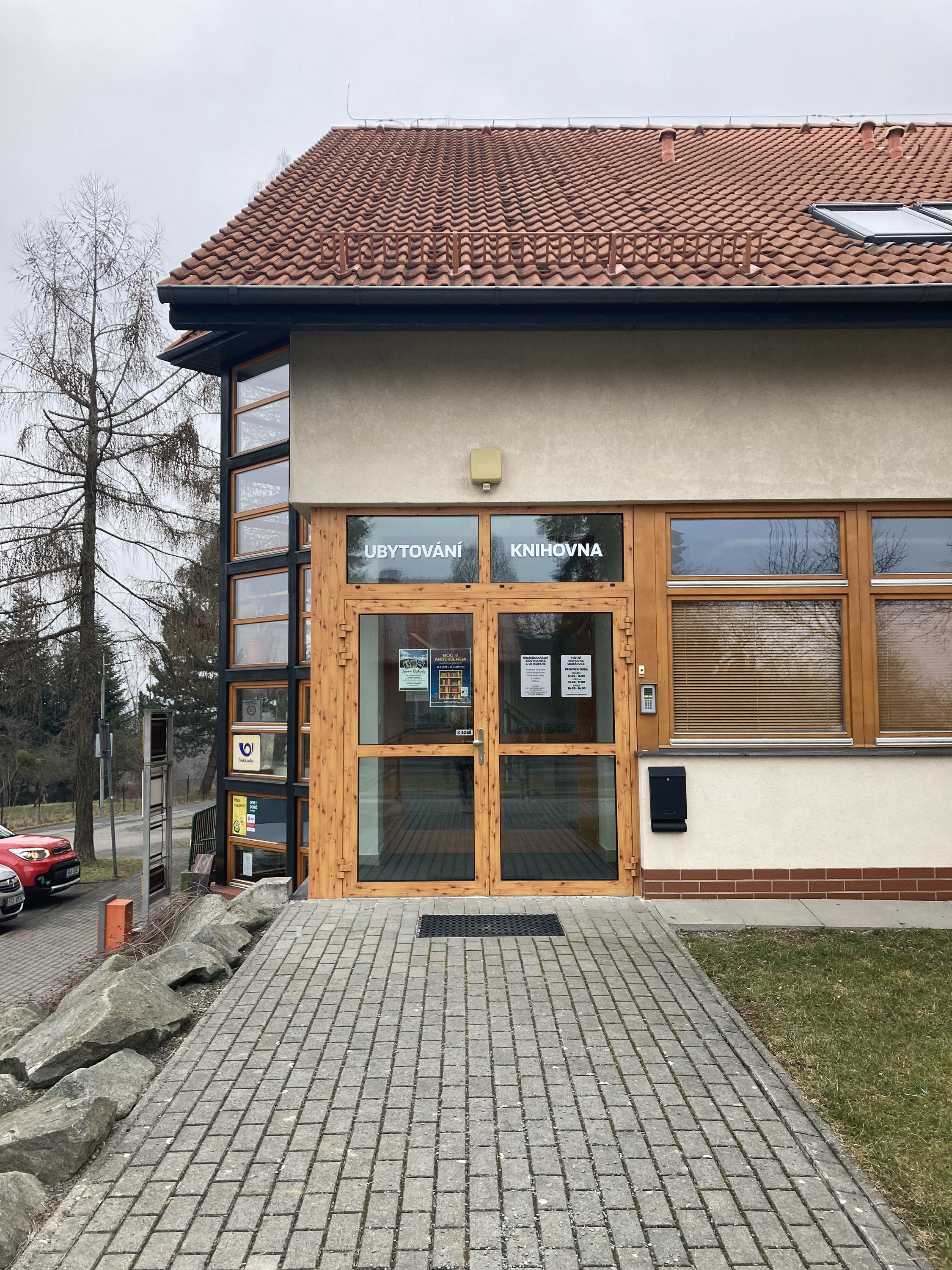 Obecní knihovna Soběšovice foto 2