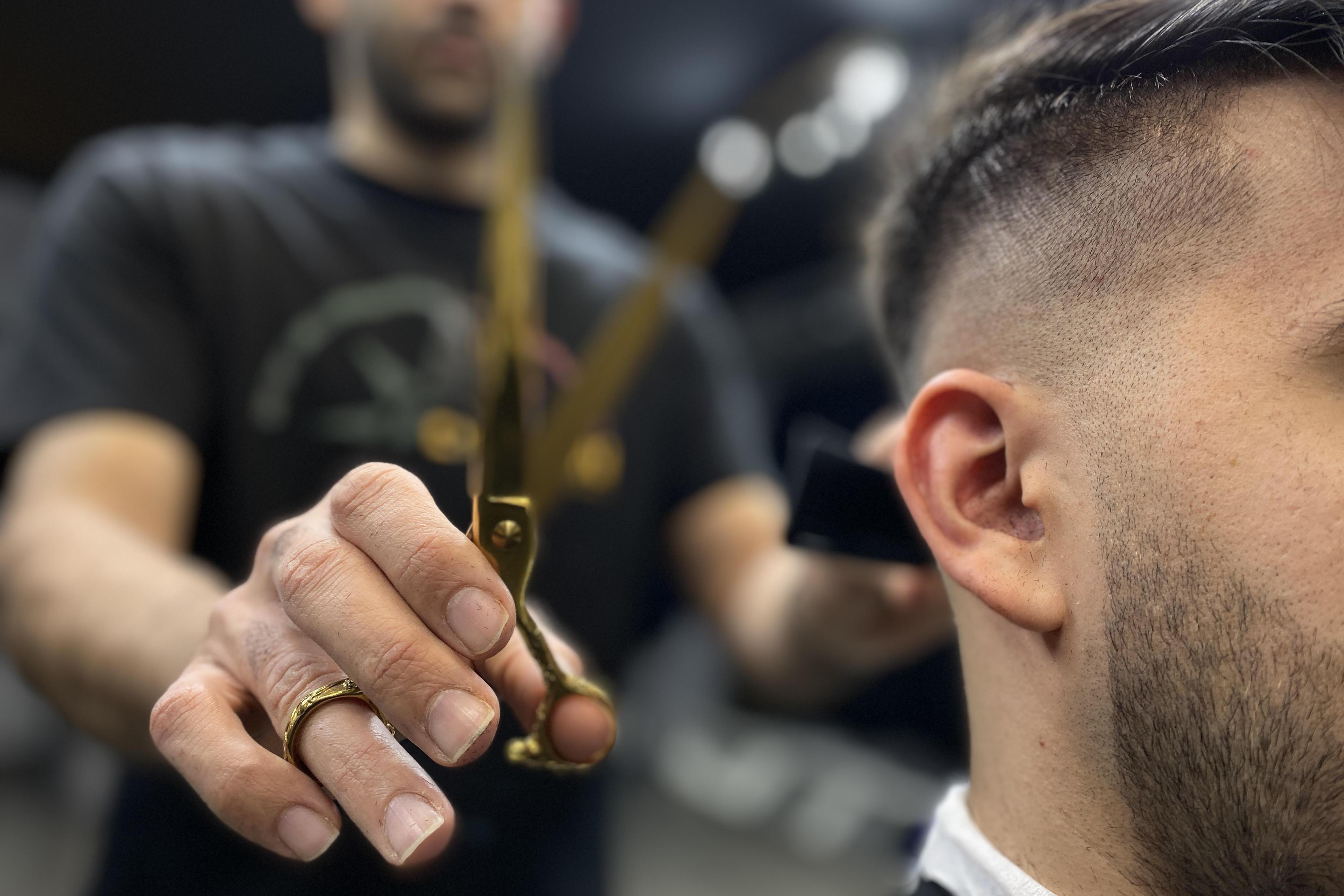 TOP CUT Barbershop