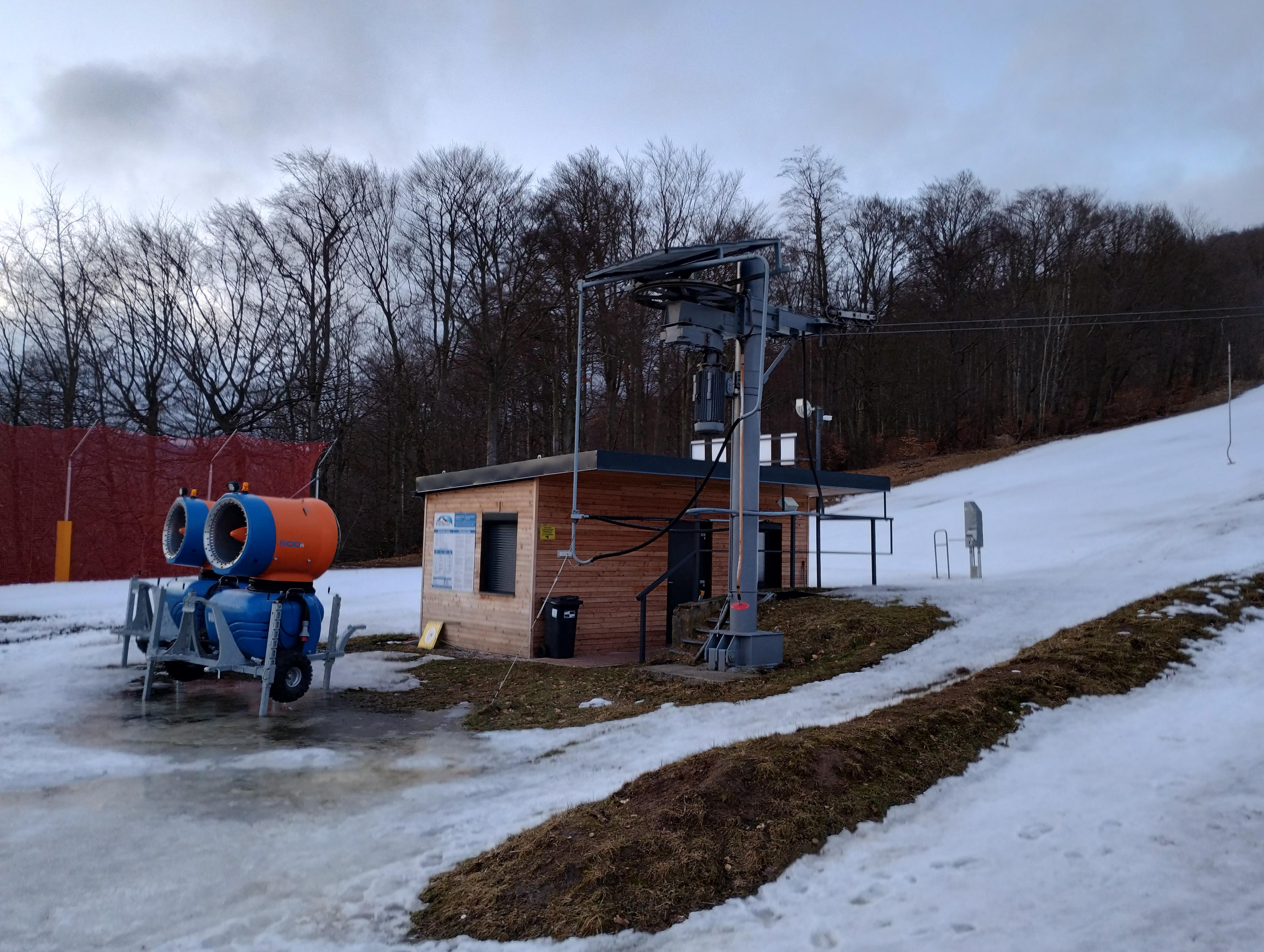 Ski areál Meziboří foto 3