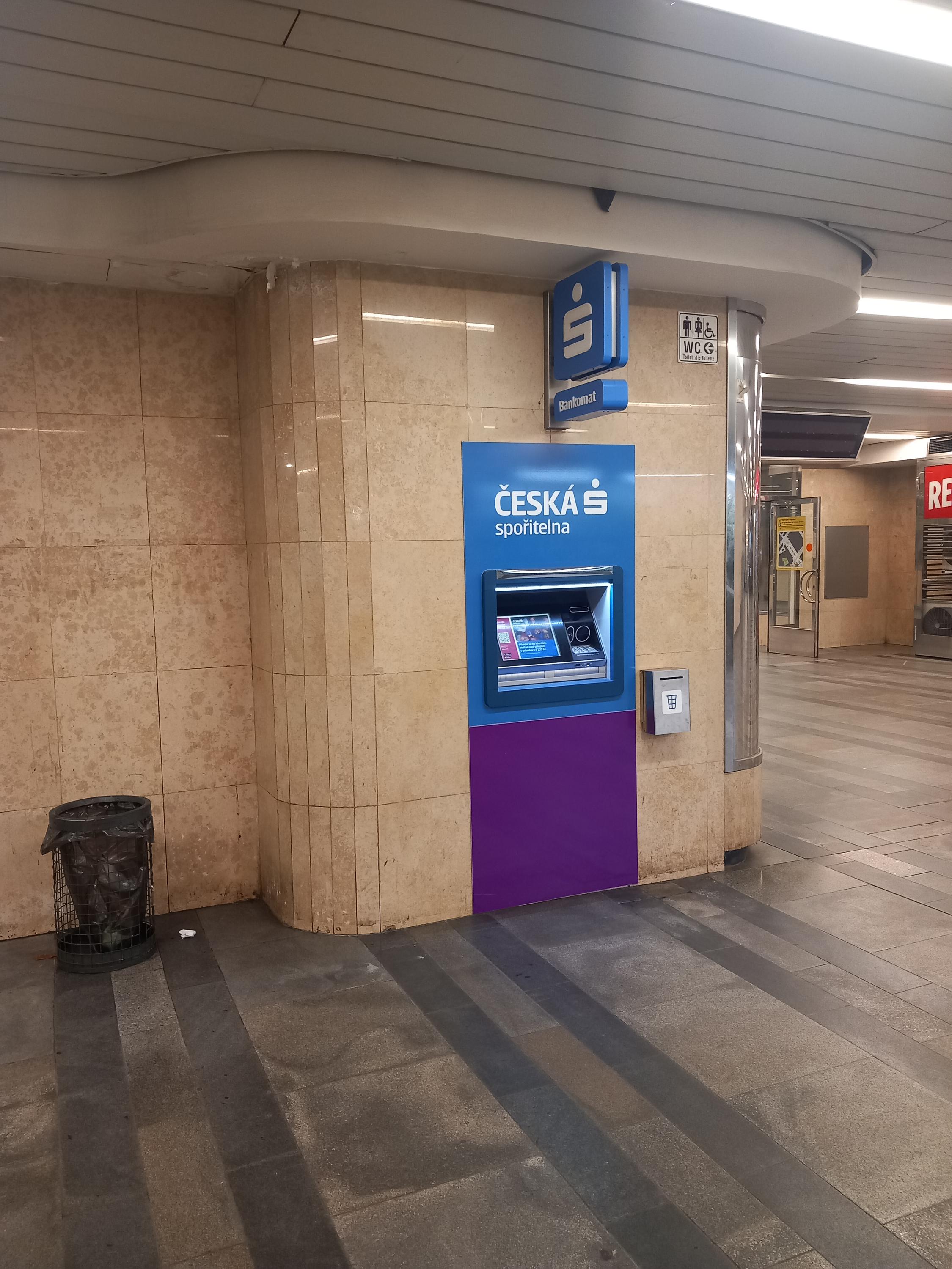 Bankomat České spořitelny foto 2