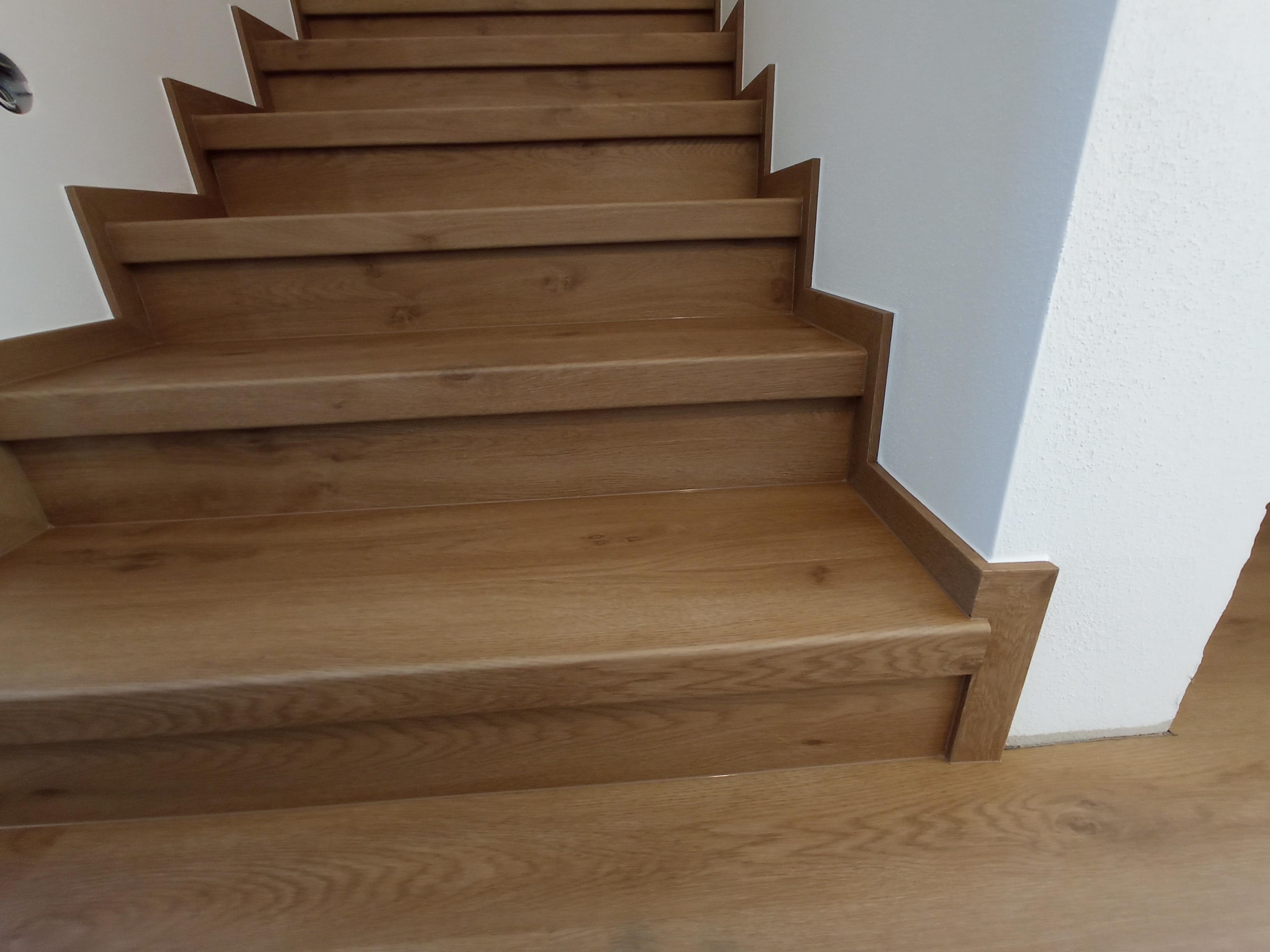 Vinylové Schody - Trhlík