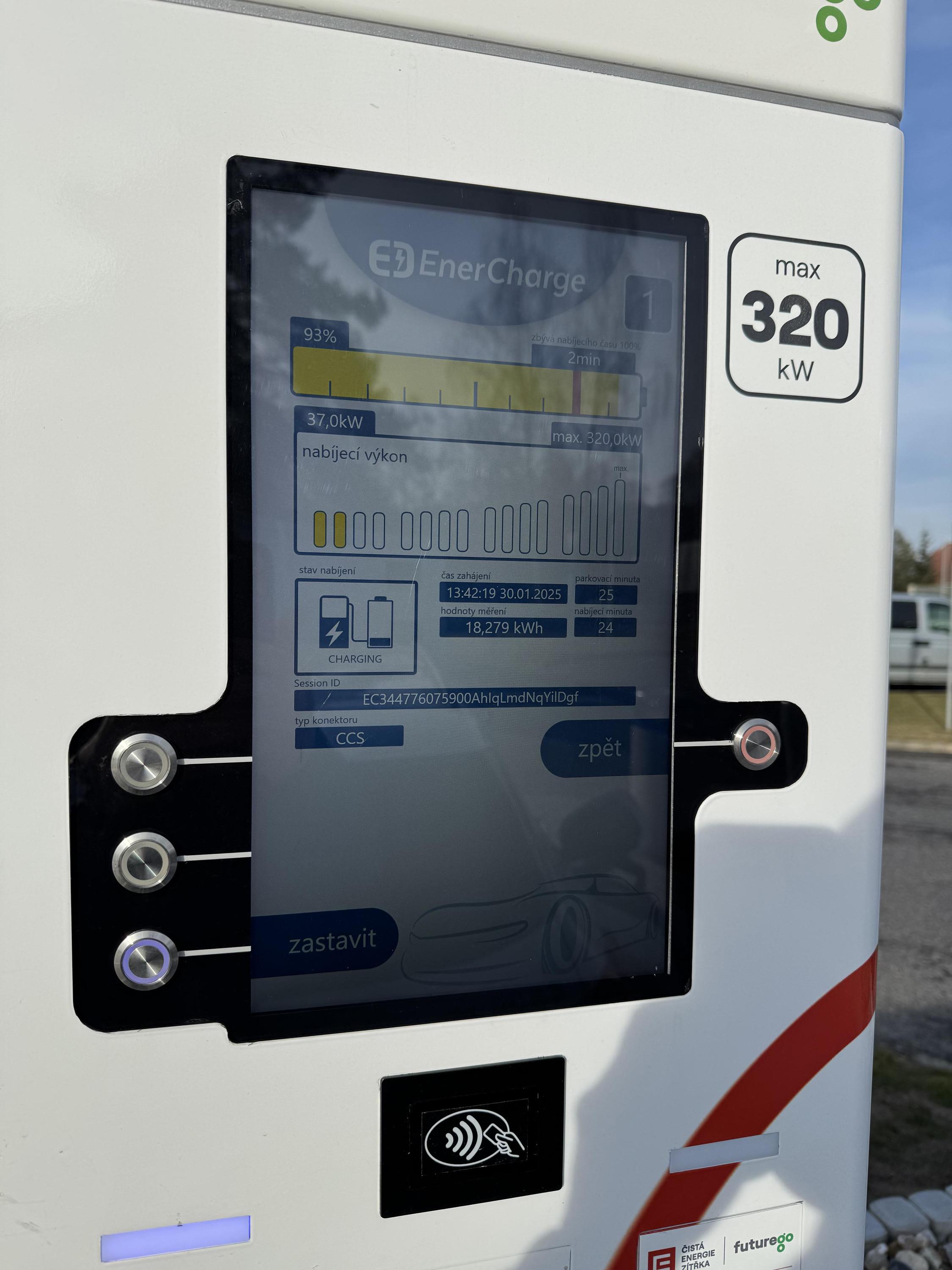 Nabíjecí stanice ČEZ foto 6