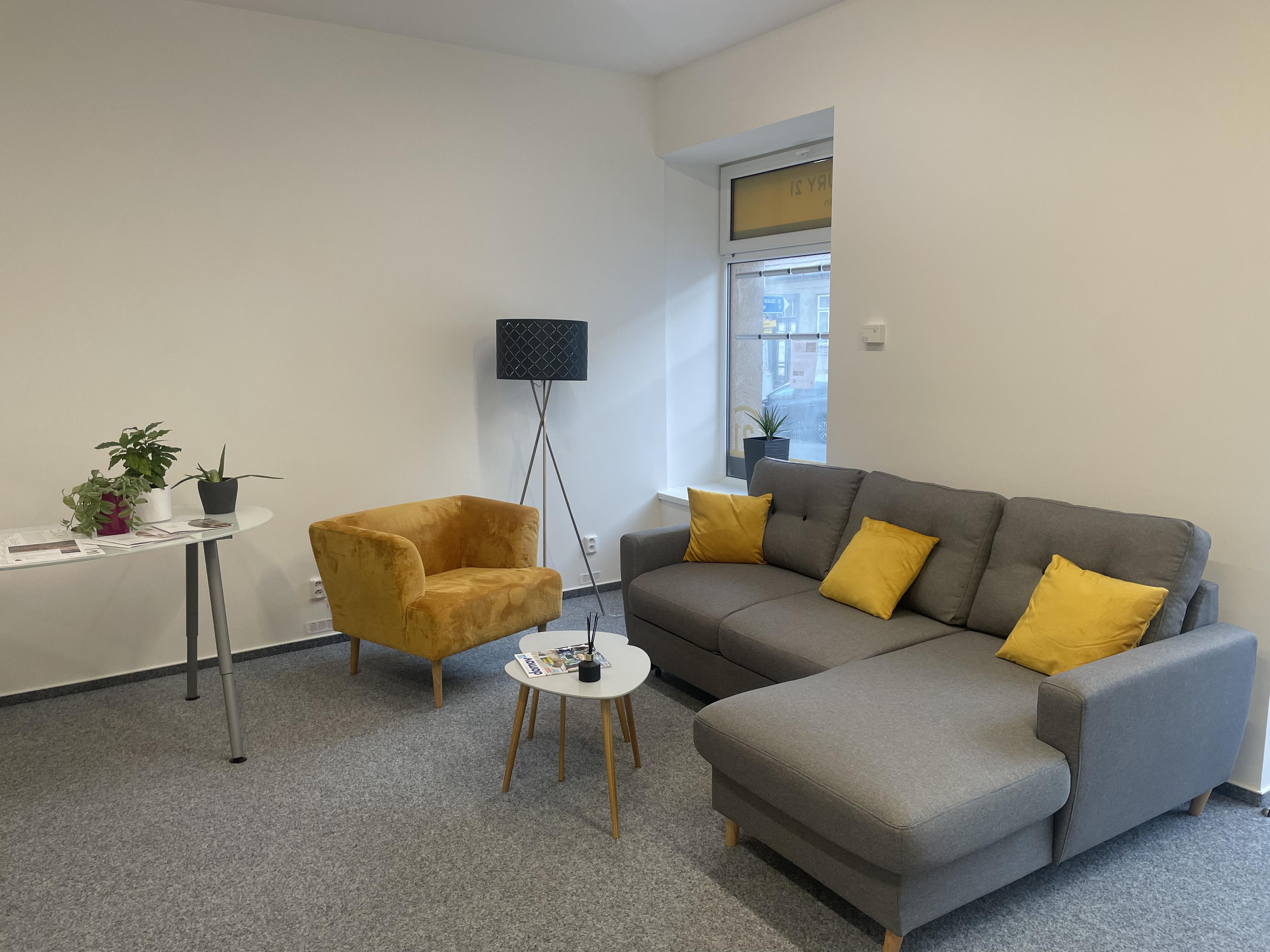 CENTURY 21 Villa 4Human foto 6