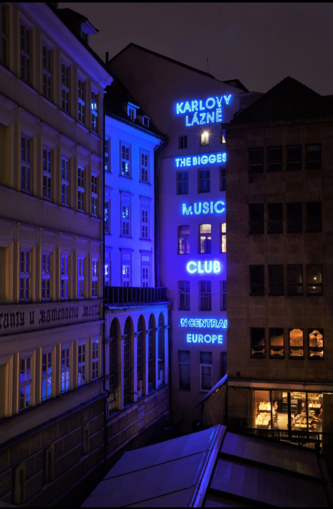 Karlovy Lázně foto 3