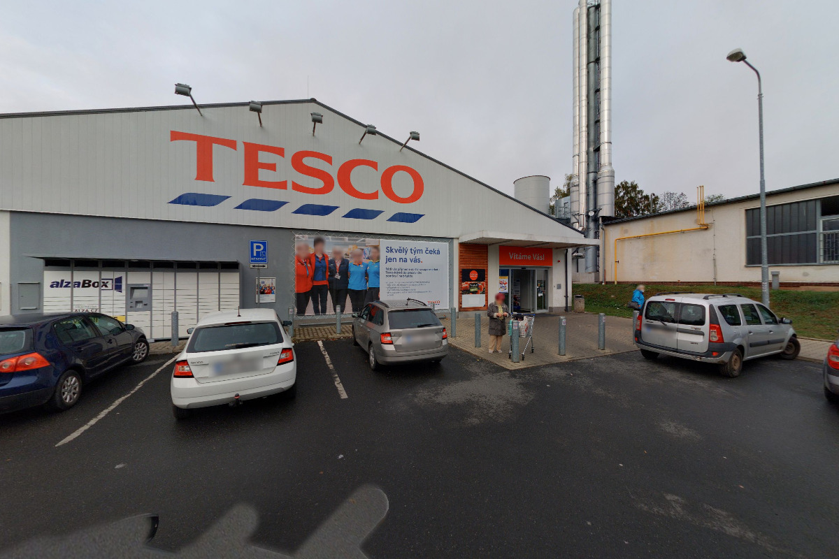 Tesco Supermarket foto 2