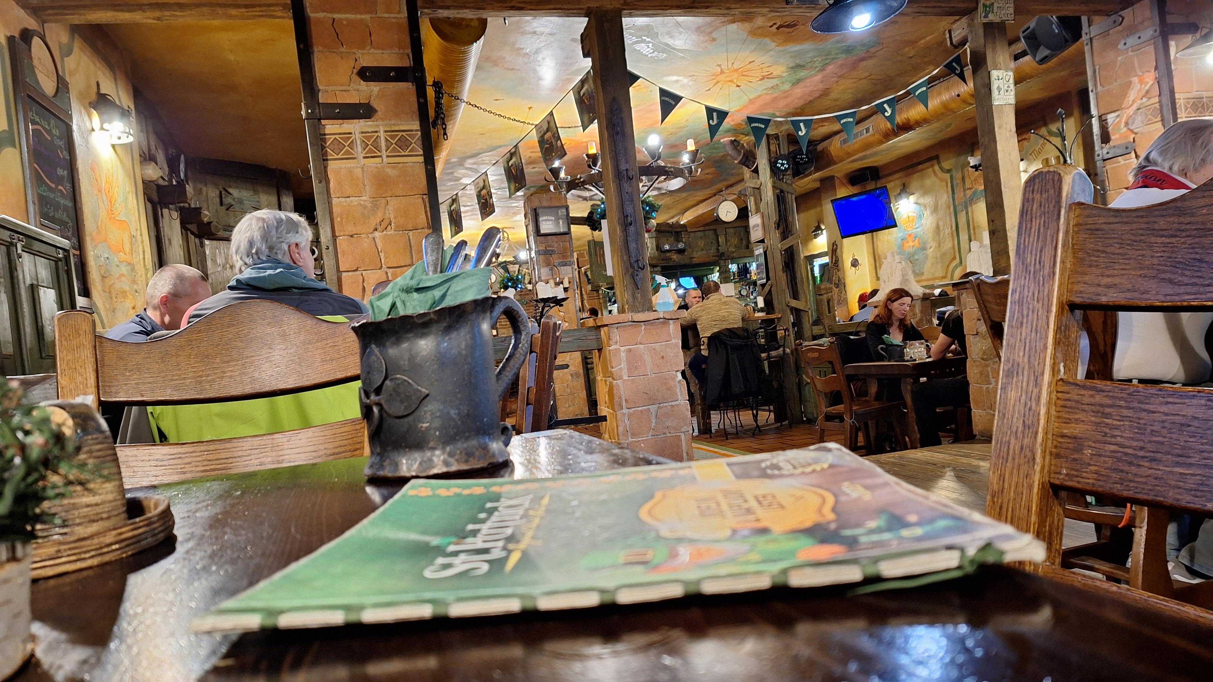 St. Patrick – Original Irish Pub foto 3