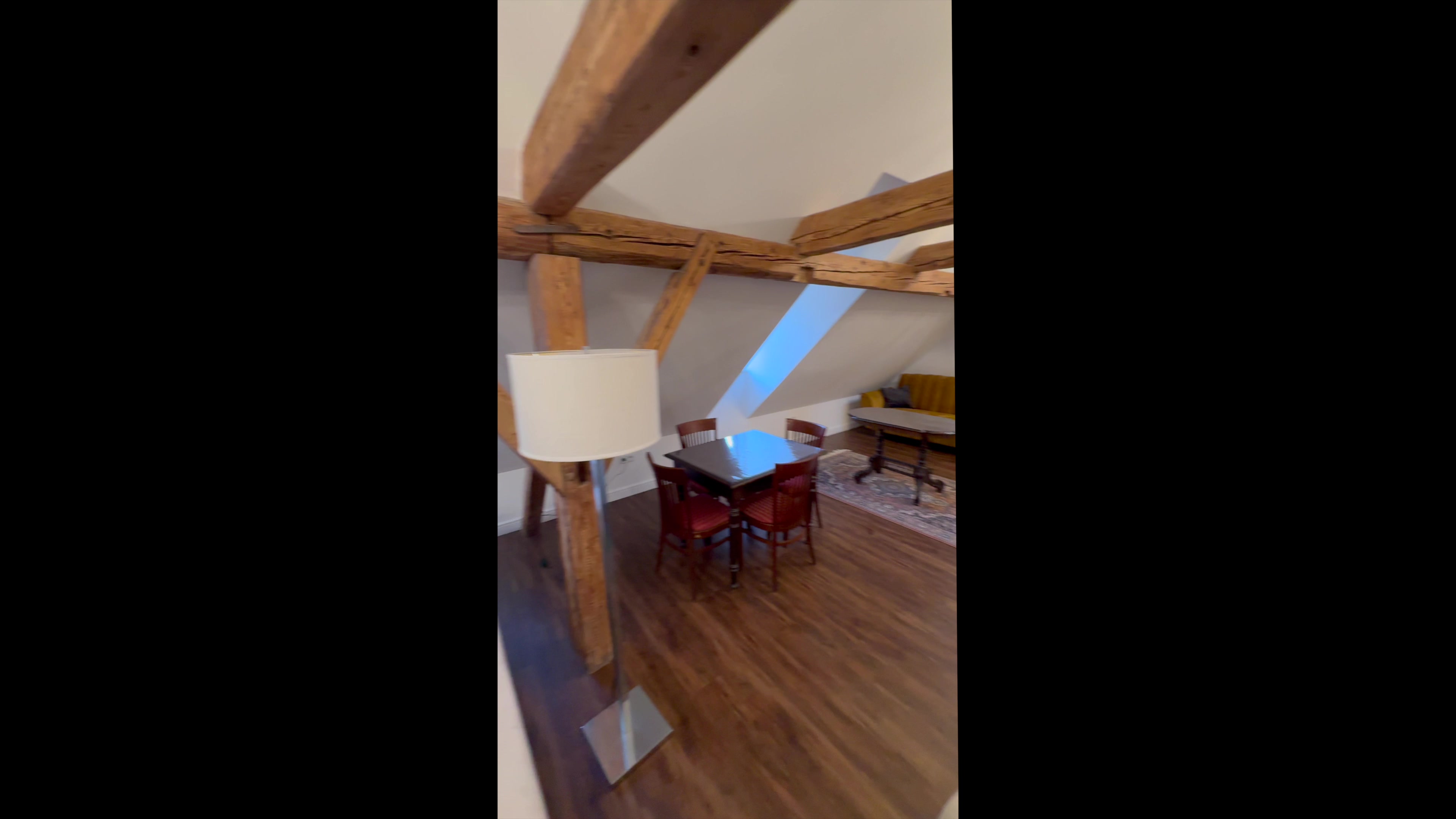 Apartmány na zámku v Bystřici nad Úhlavou foto 2 (náhled videa)