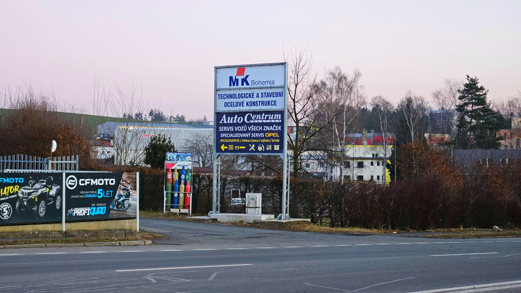 AutoCentrum Klatovy foto 2