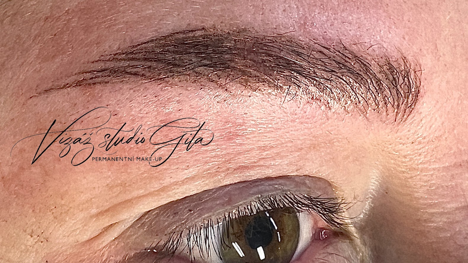Permanentni makeup Vizáž studio GITA foto 4