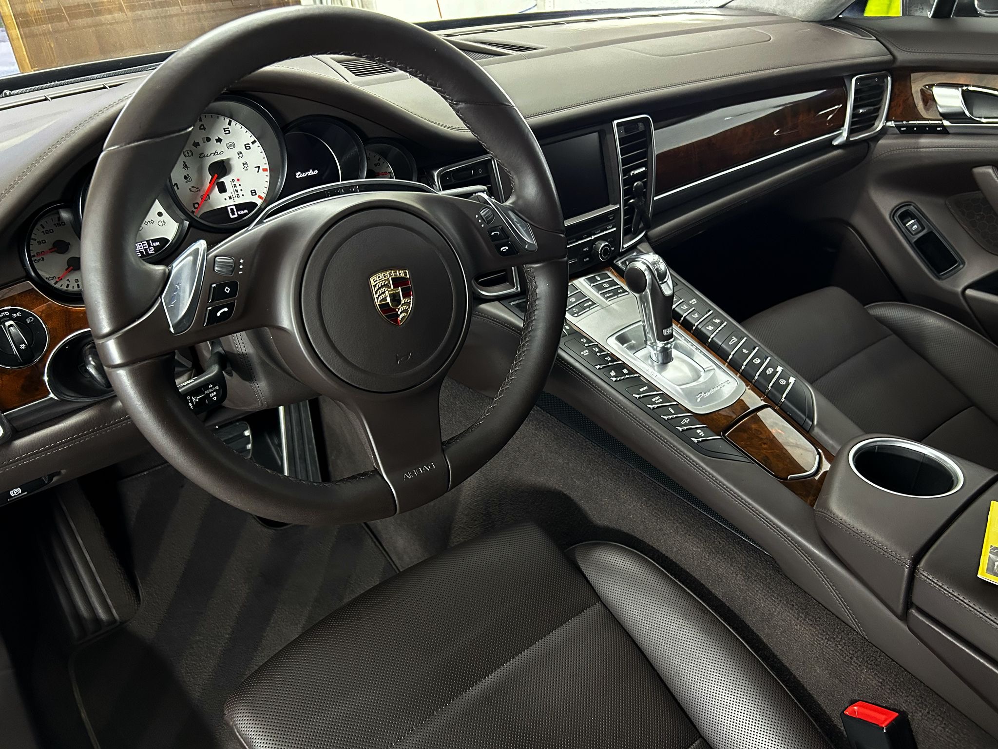 HZ detailing foto 3