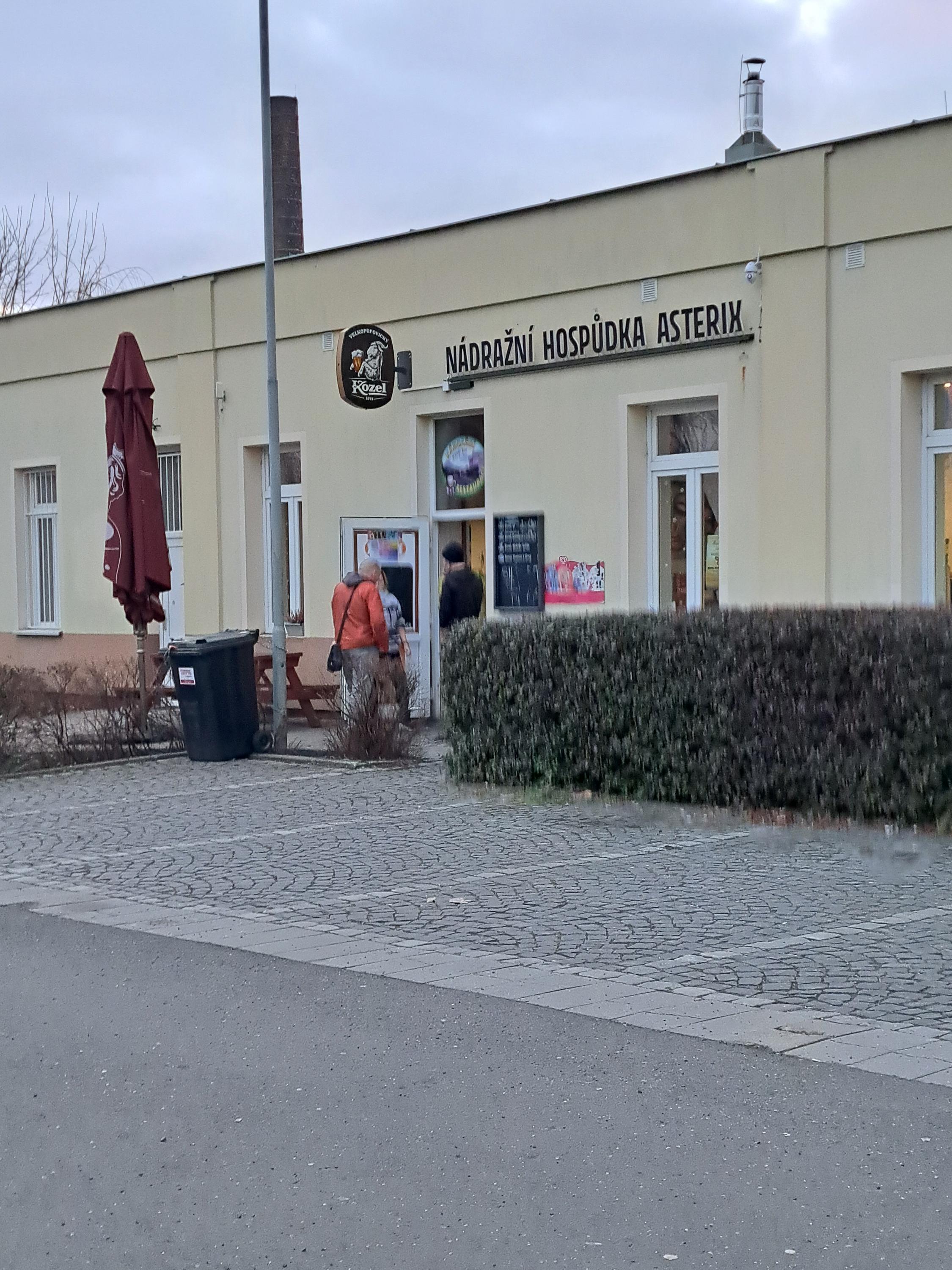 Nádražní hospůdka Asterix foto 6