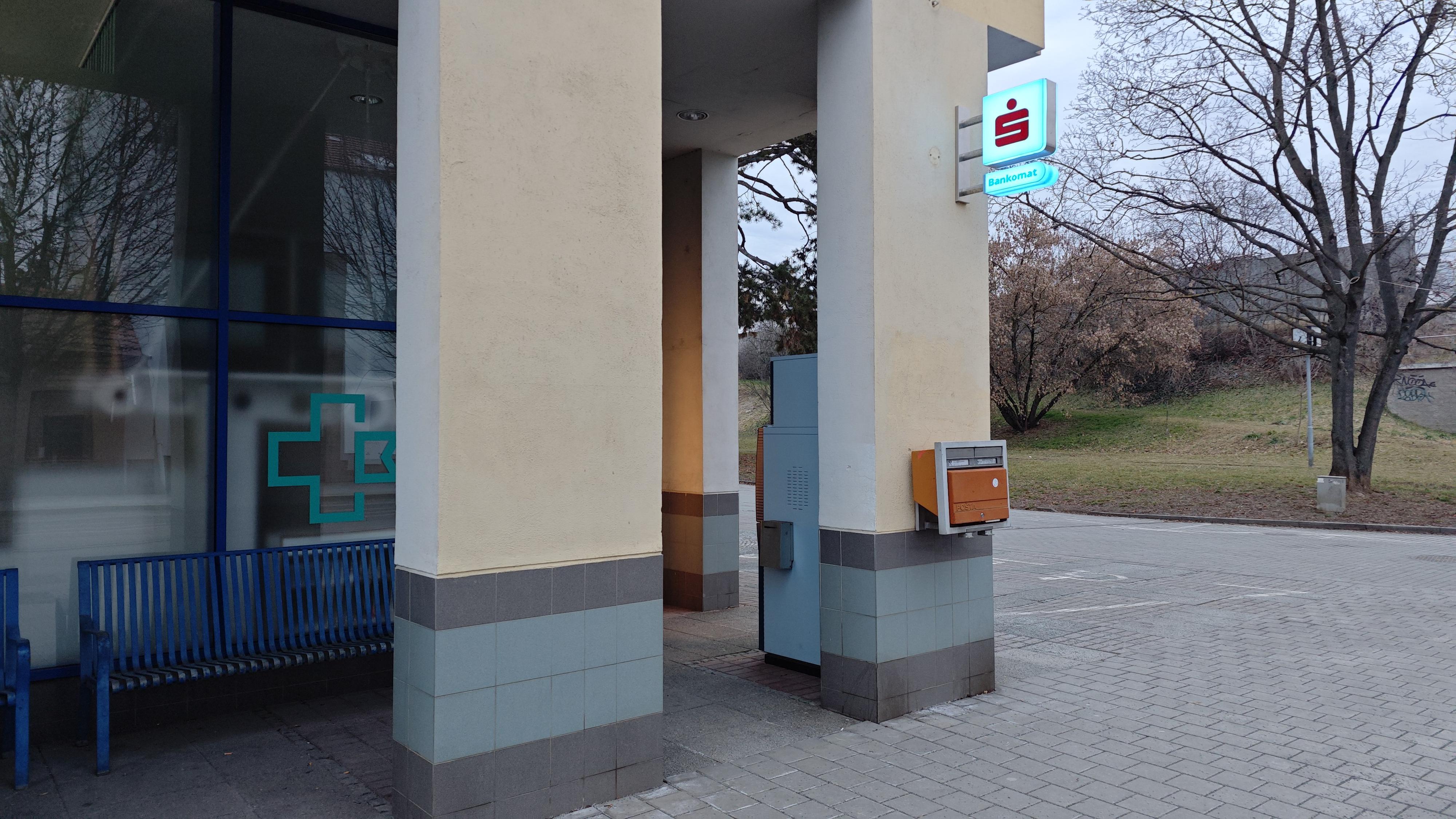 Bankomat České spořitelny foto 6