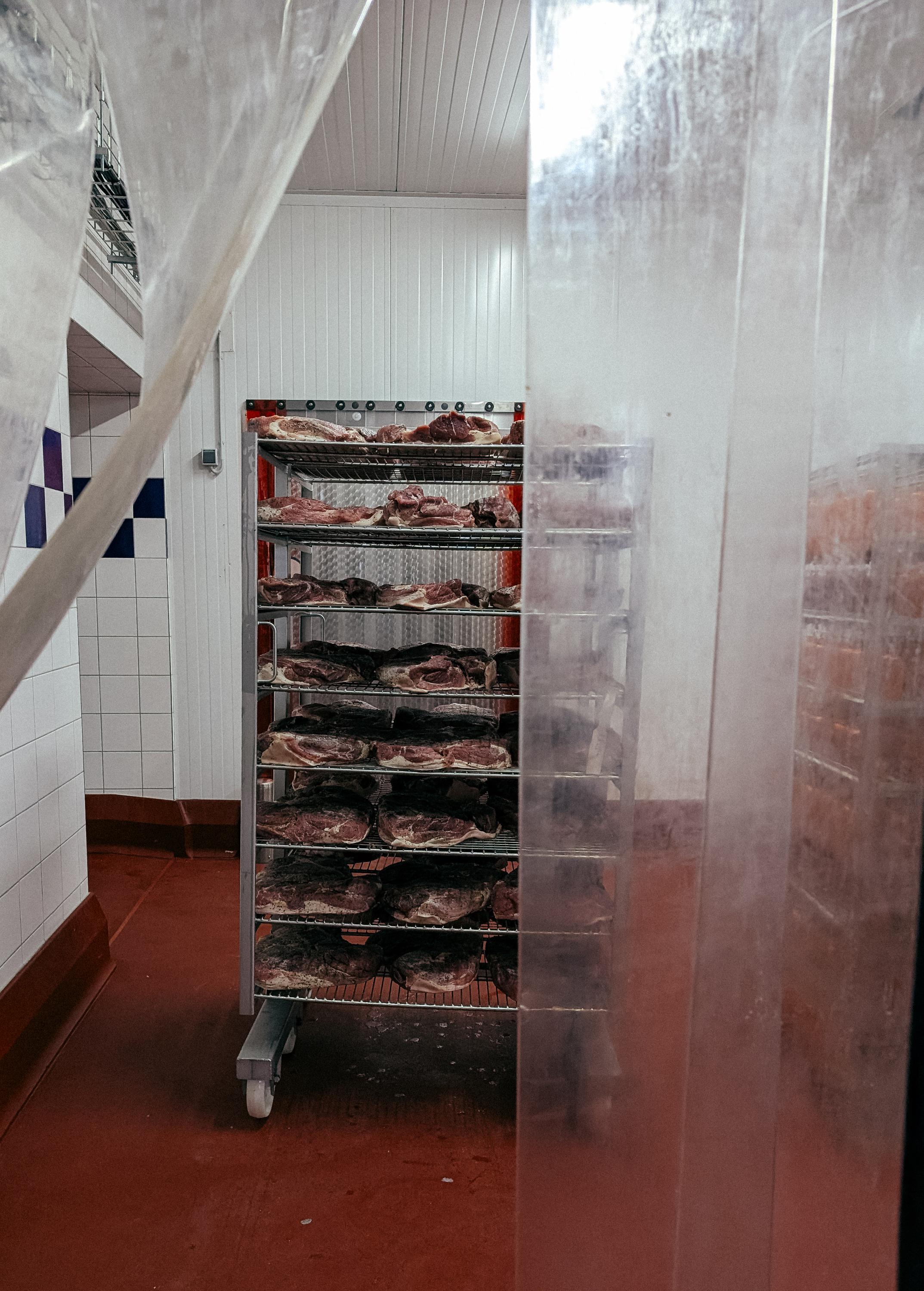 PRŠUTÉRIE® Chovaneček - Výroba a provoz foto 4