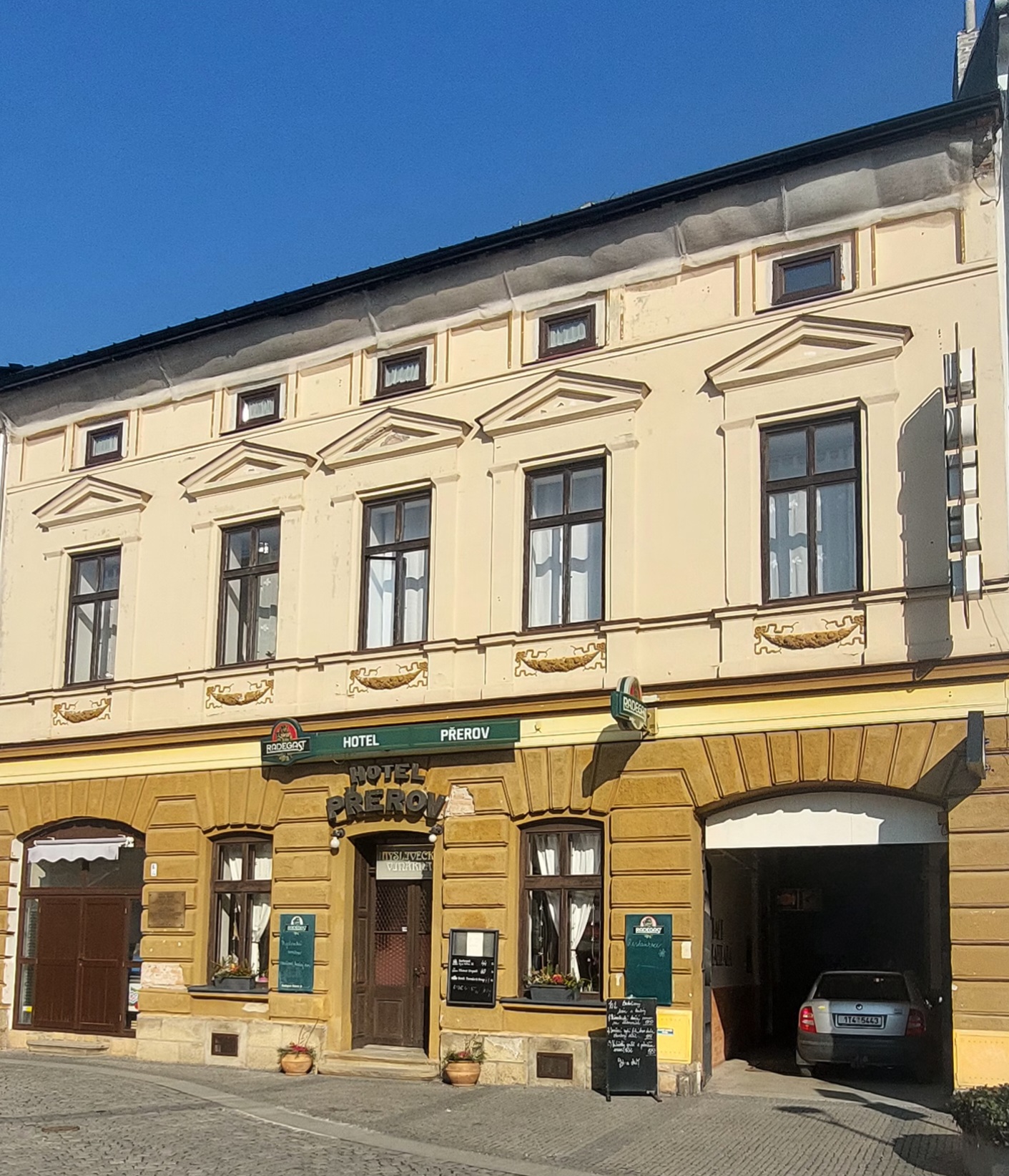 Restaurace Hotelu Přerov foto 2