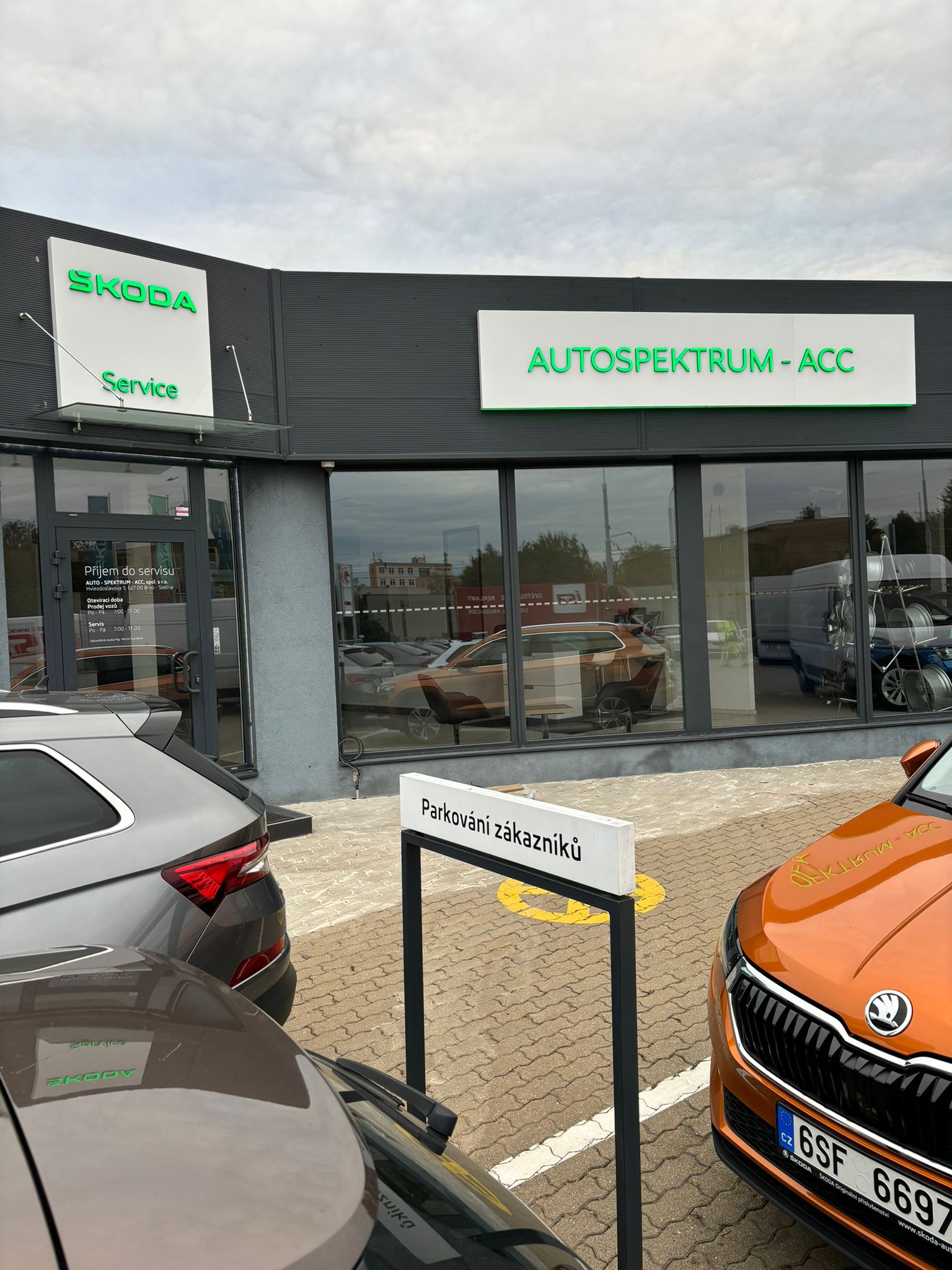 AUTO- SPEKTRUM- ACC foto 3