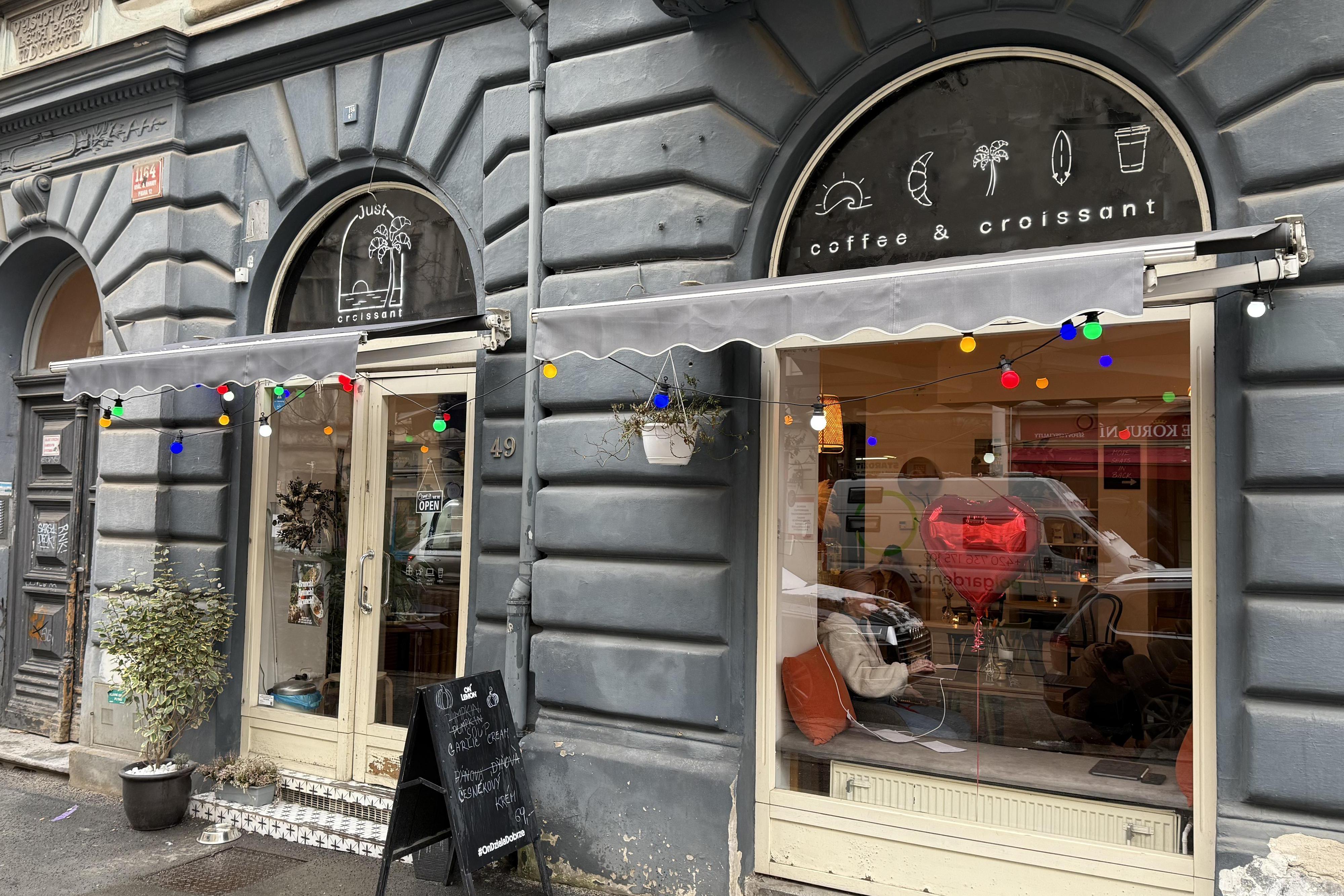 Just Croissant & Prosecco