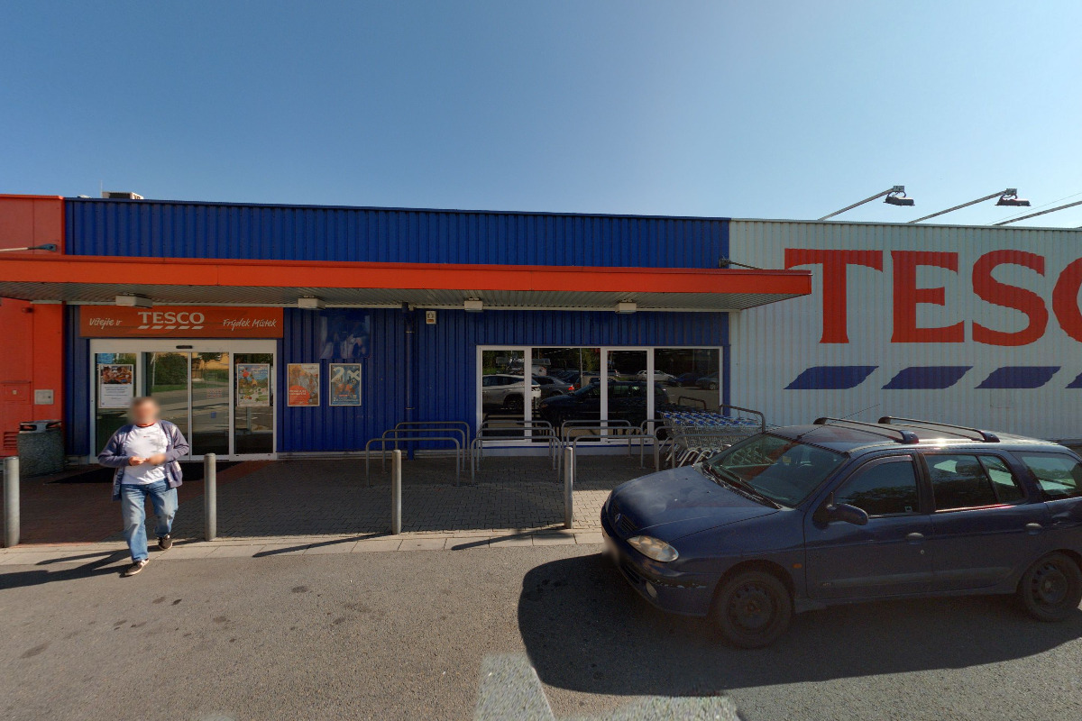 Tesco Supermarket foto 2