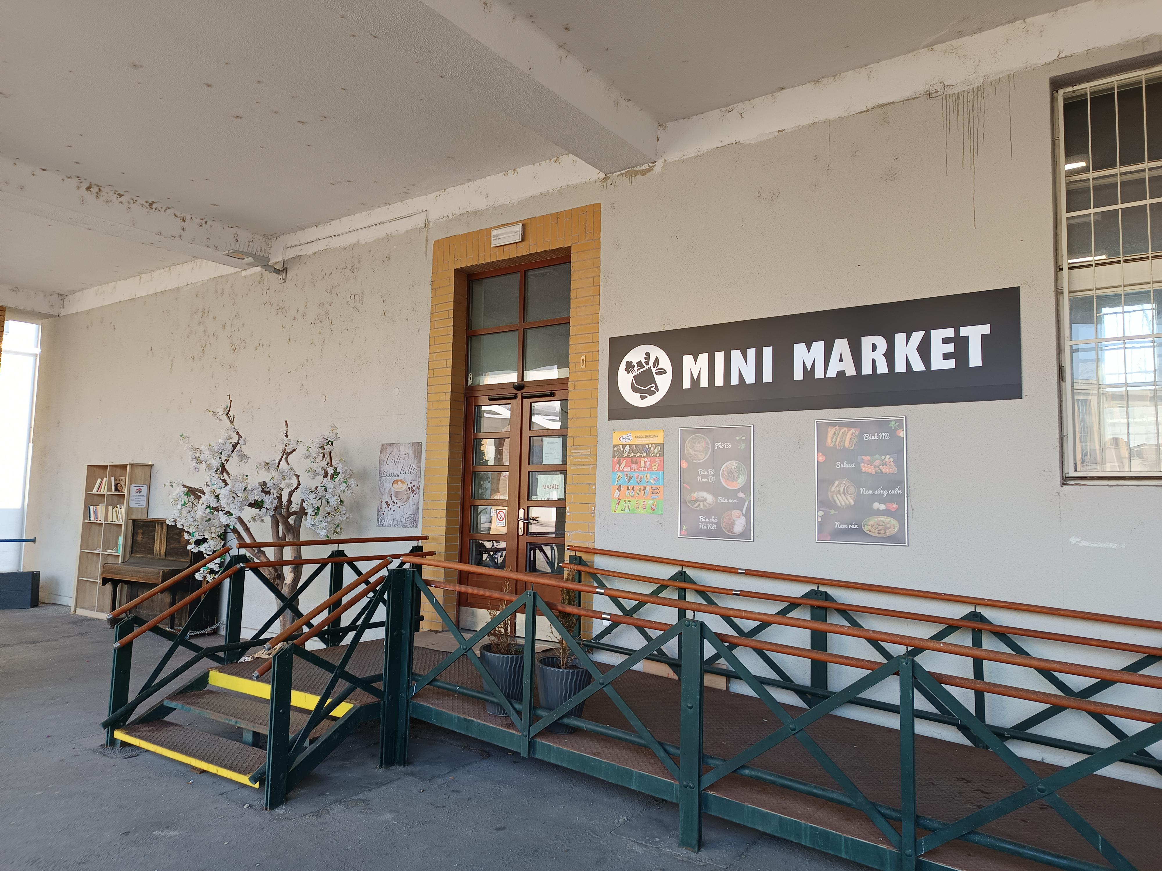 Mini Market