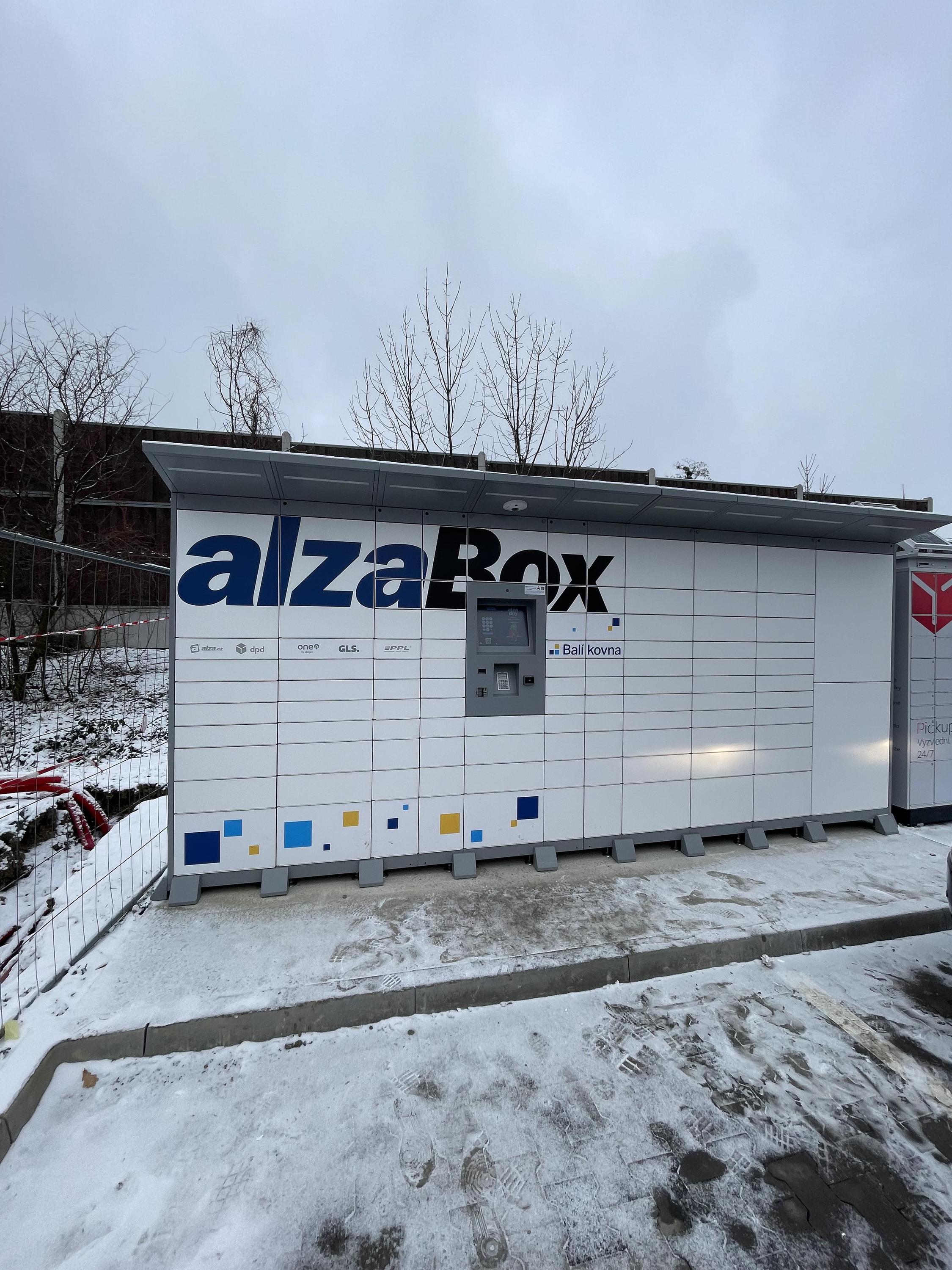 AlzaBox foto 2