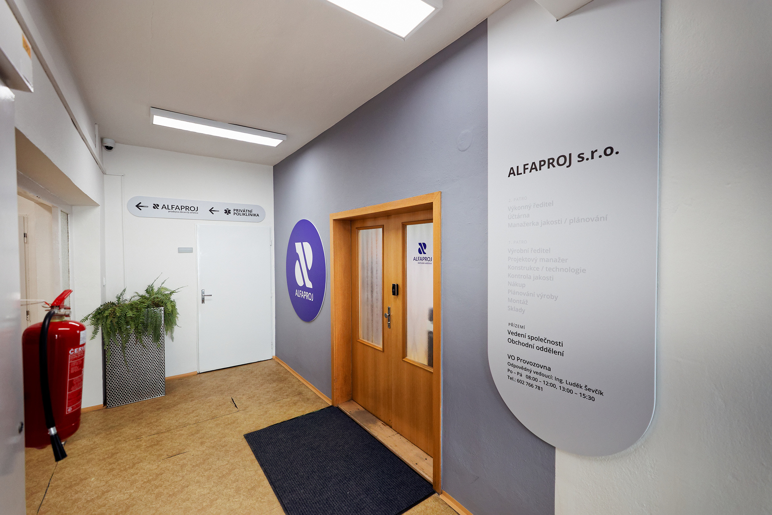 ALFAPROJ prodejna zbraní & střeliva foto 2