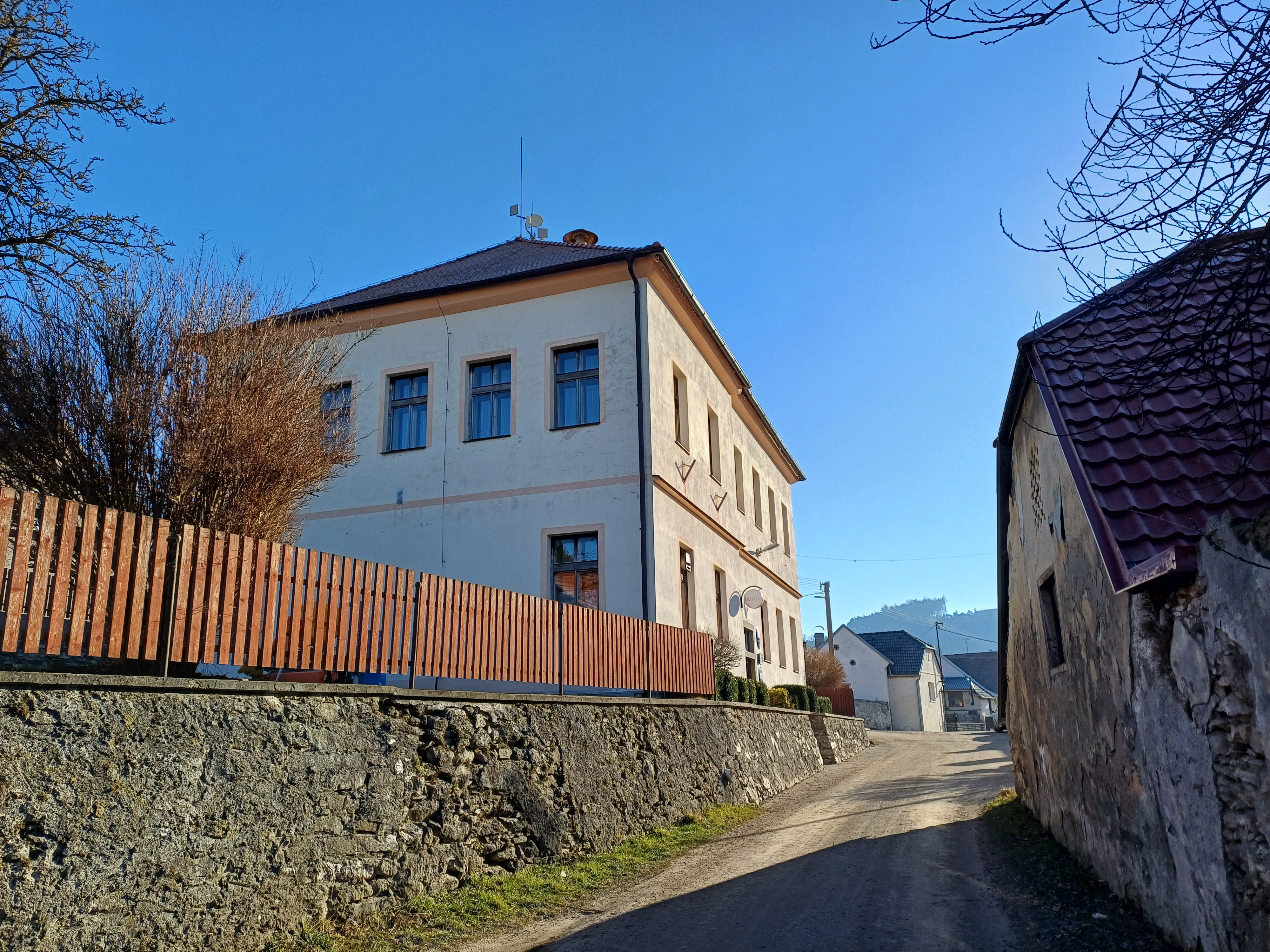 Hejná - obecní úřad foto 2