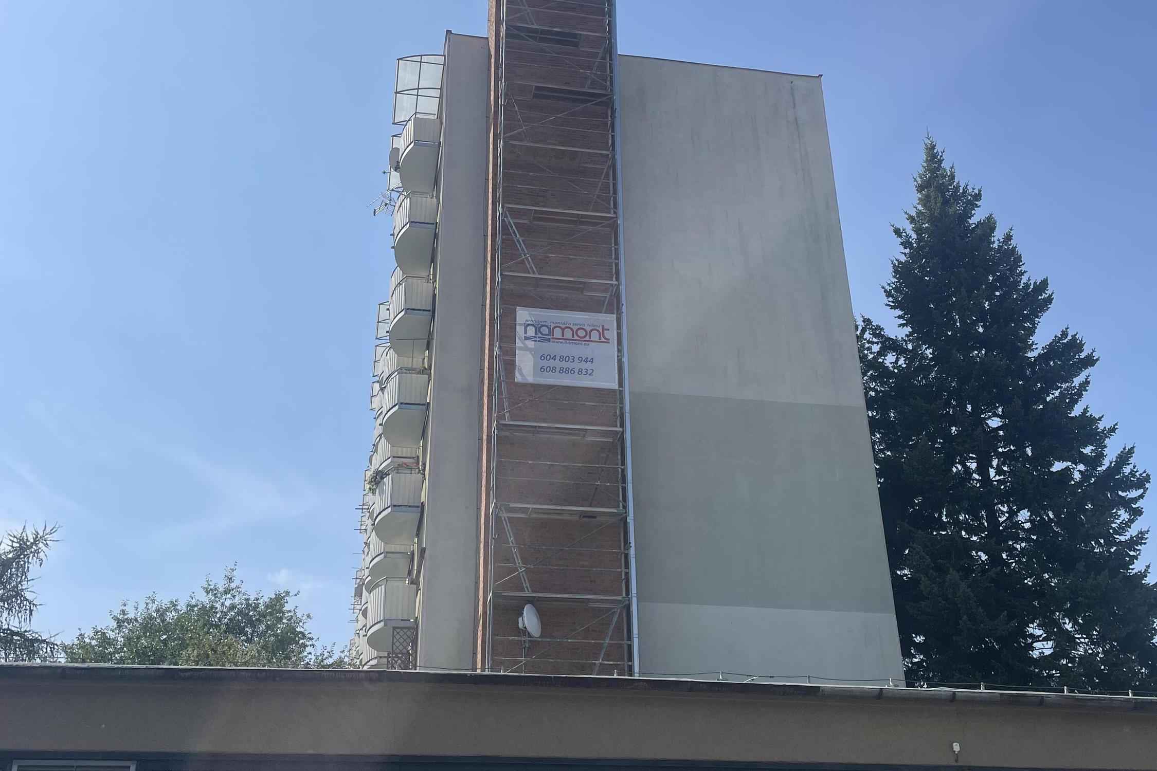 NAMONT - Půjčovna lešení