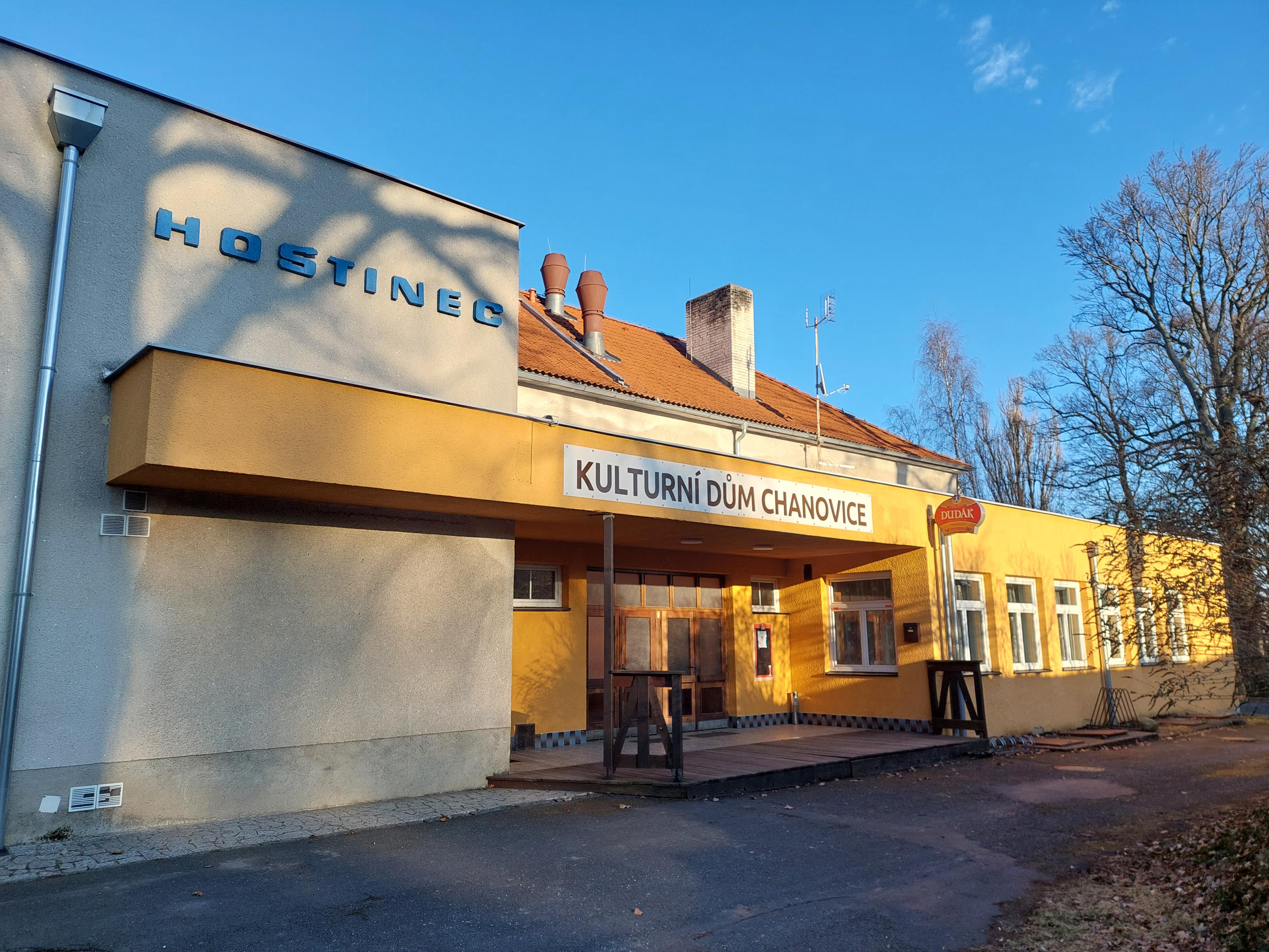 Restaurace Kulturní dům Chanovice foto 2