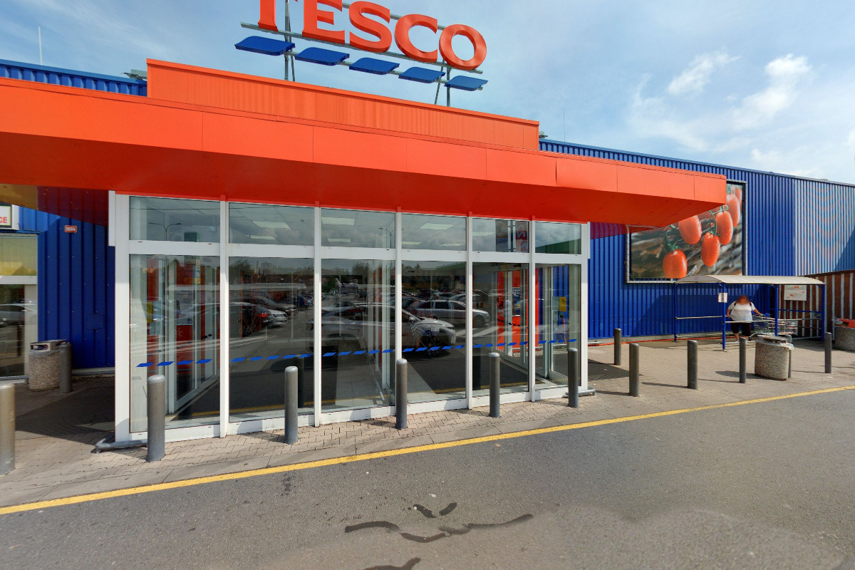 Tesco foto 2