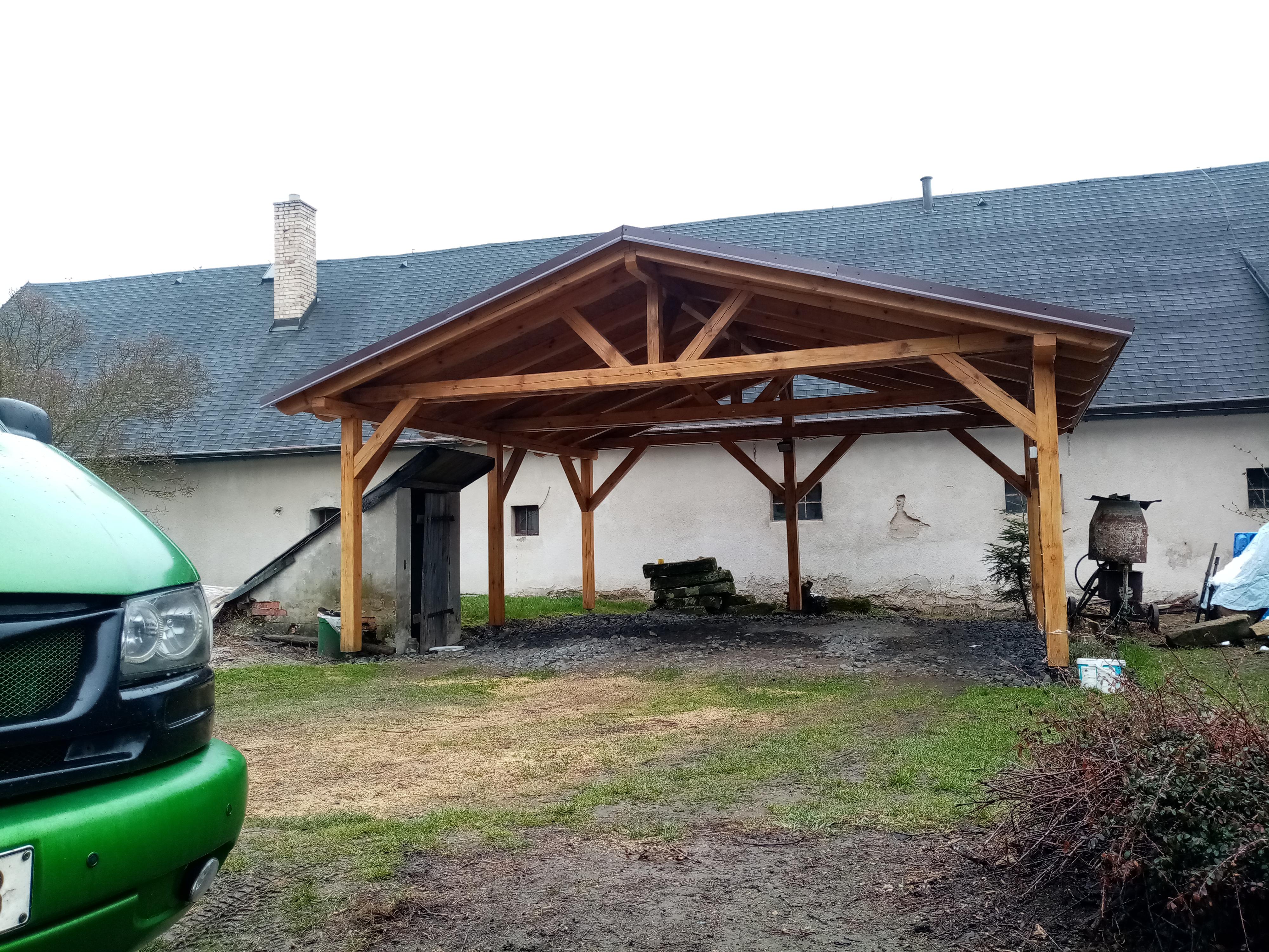 Miroslav Mach - tesařství, pokryvačství foto 4