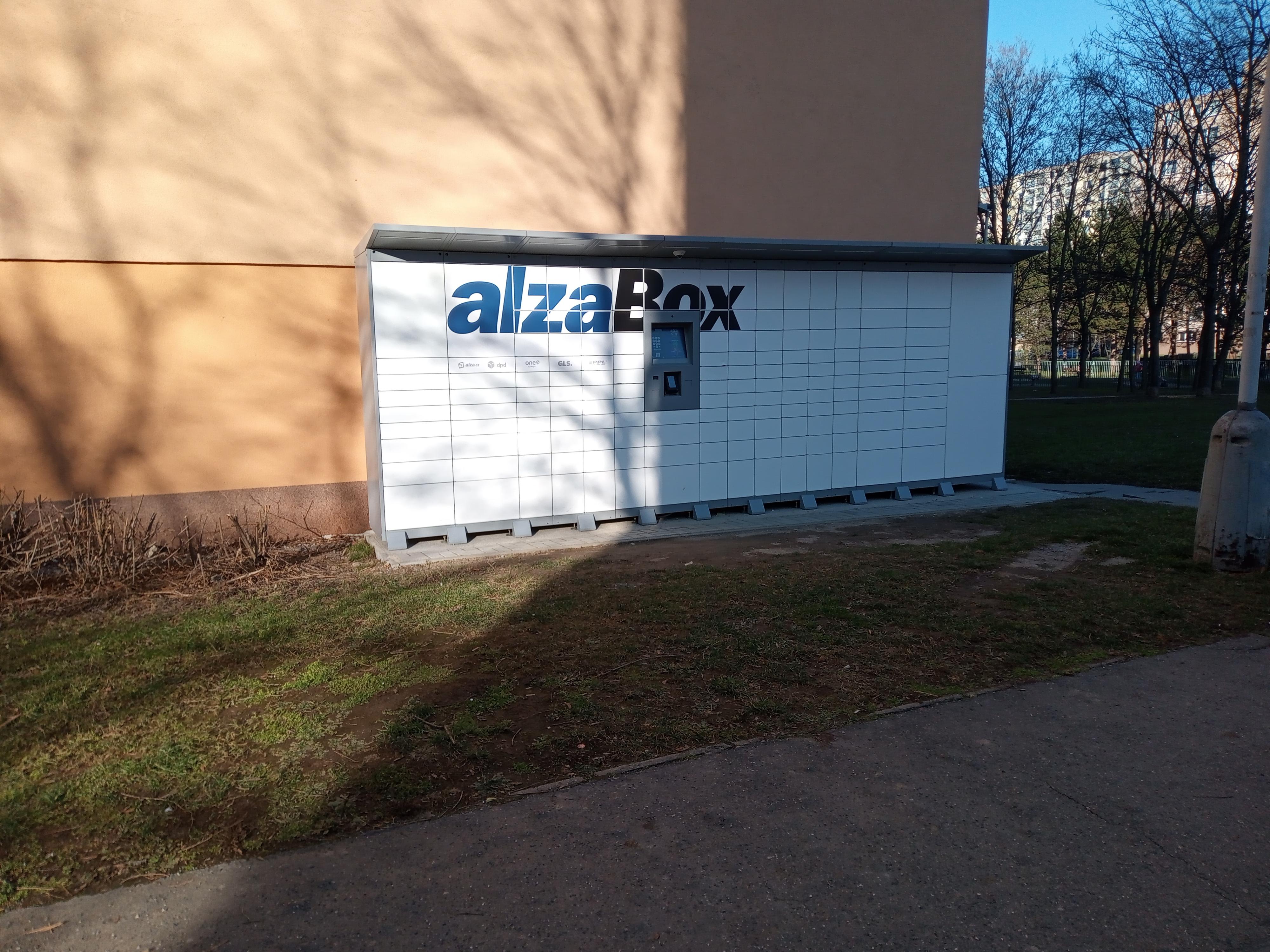 AlzaBox