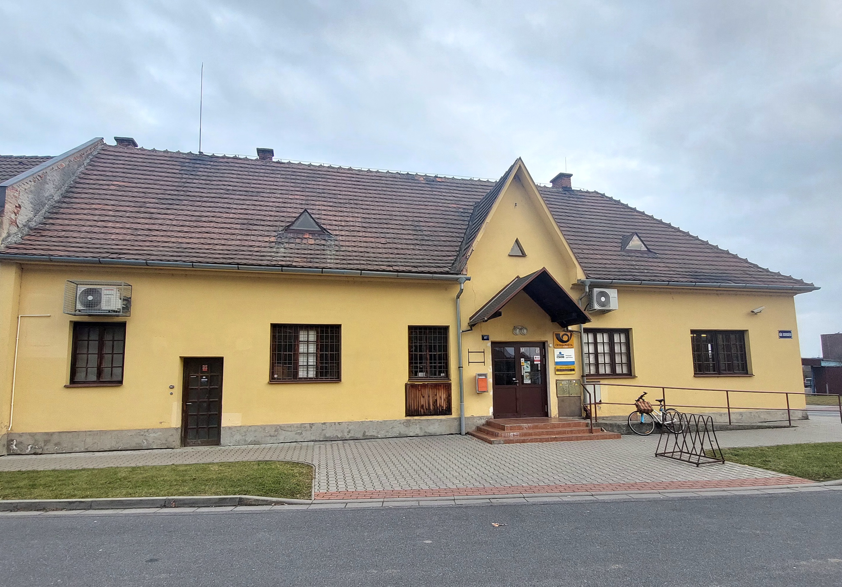 Pošta Tlumačov foto 3