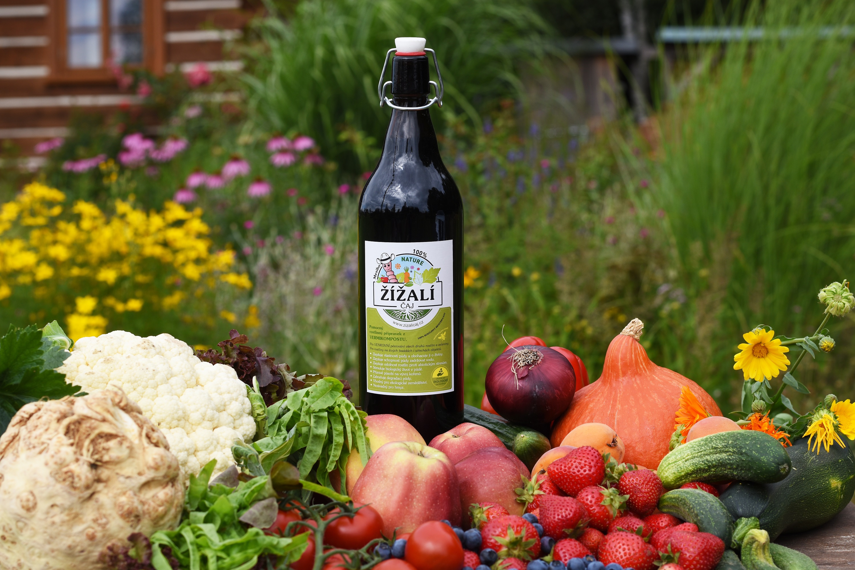 Mesiho žížalí čaj 1 l ve skleněné lahvi