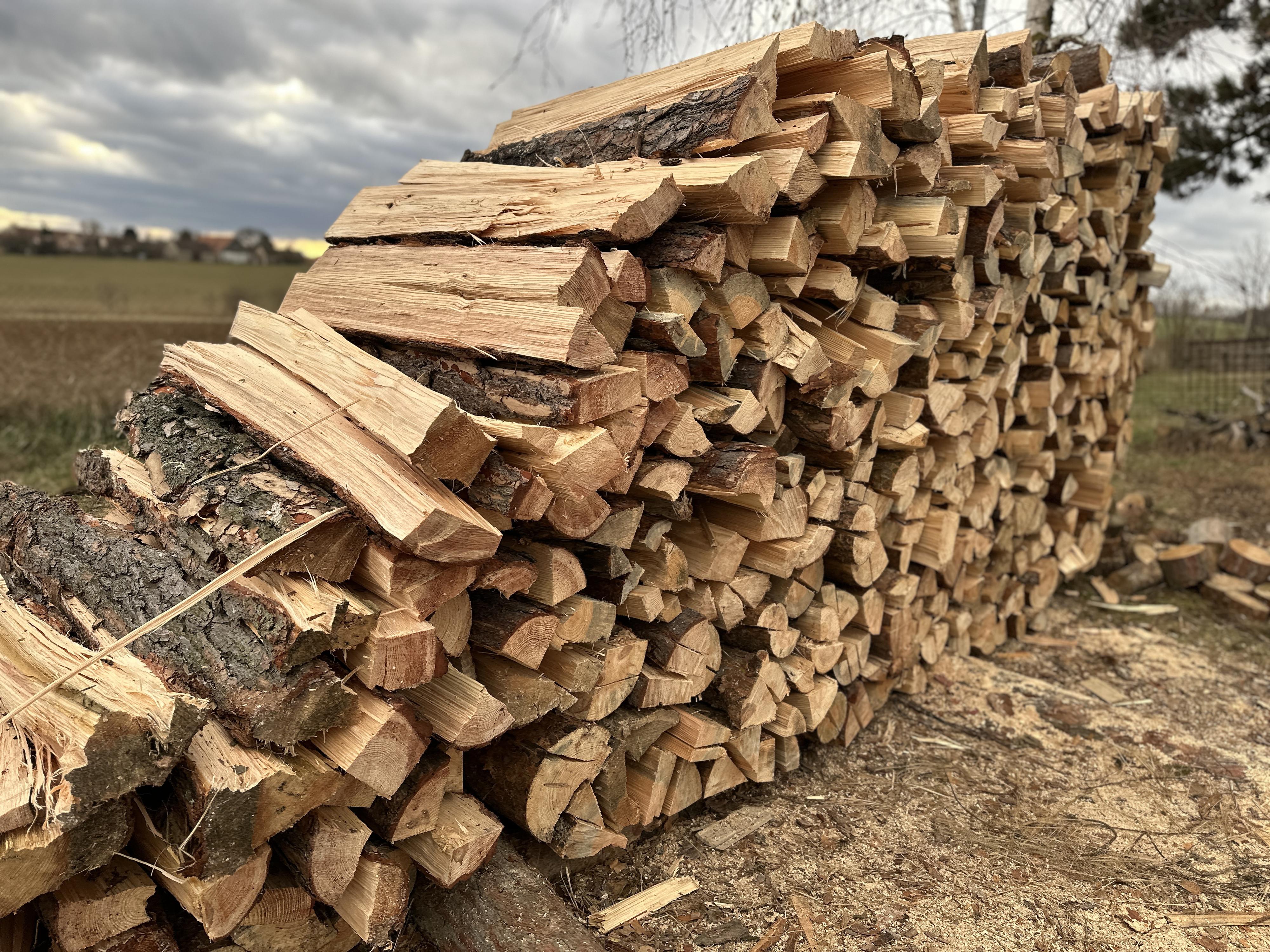 Palivové dřevo Milíčovice foto 4