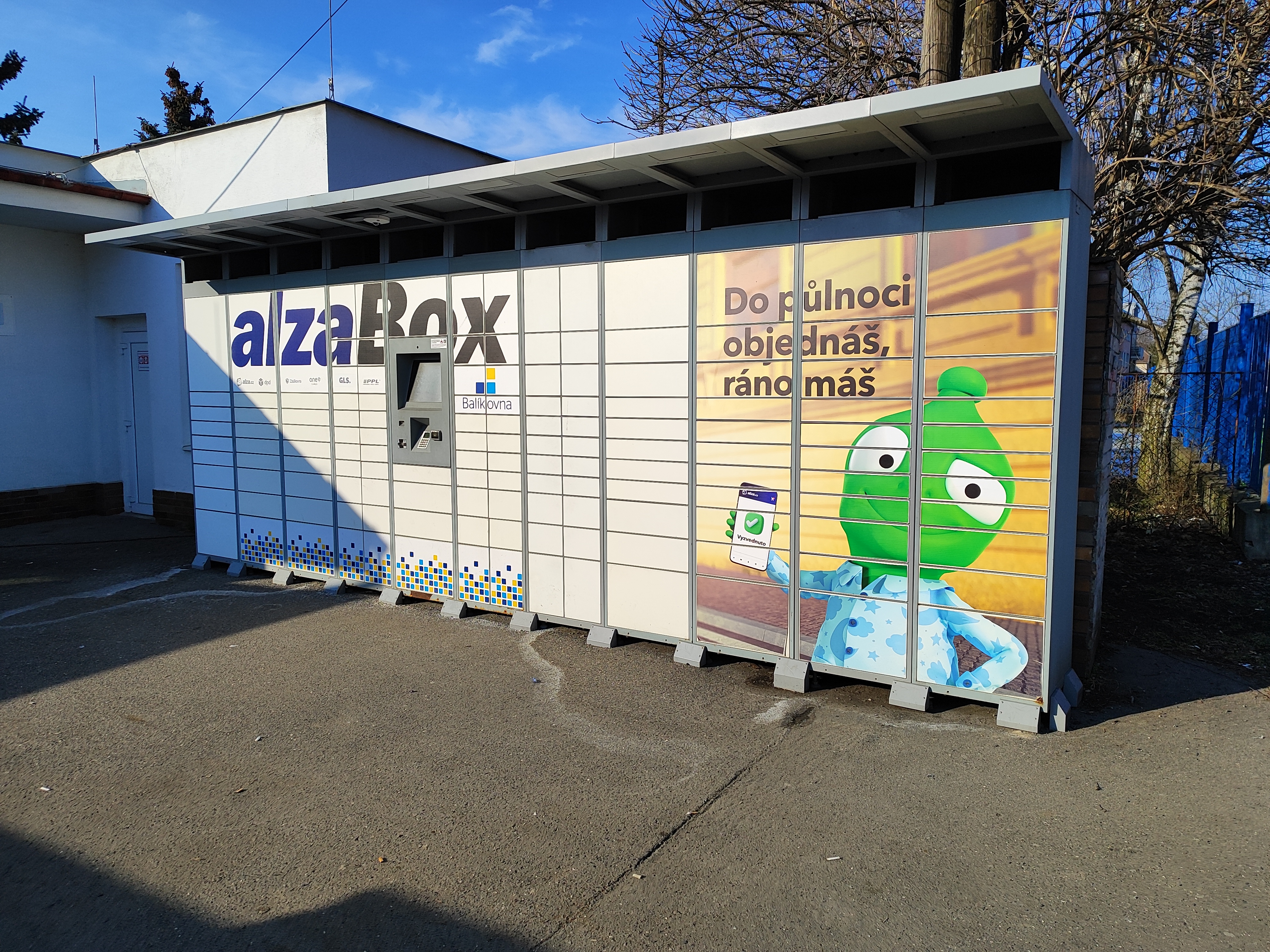 AlzaBox foto 2