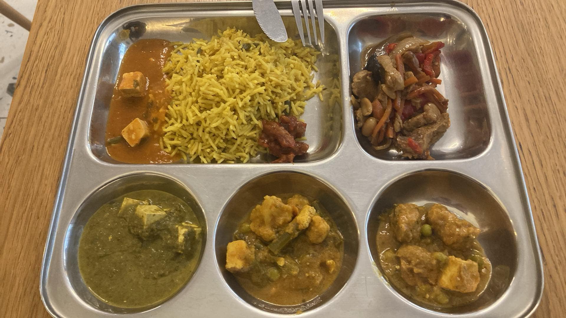 Beas Vegetarian Dhaba foto 3