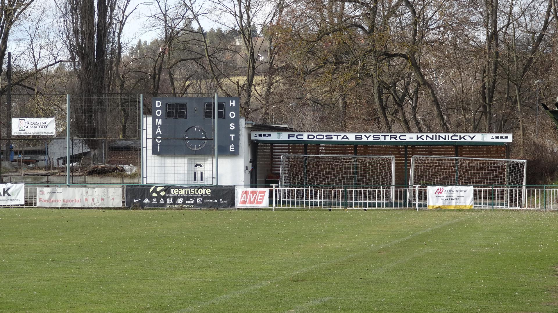 FC DOSTA BYSTRC - KNÍNIČKY foto 5