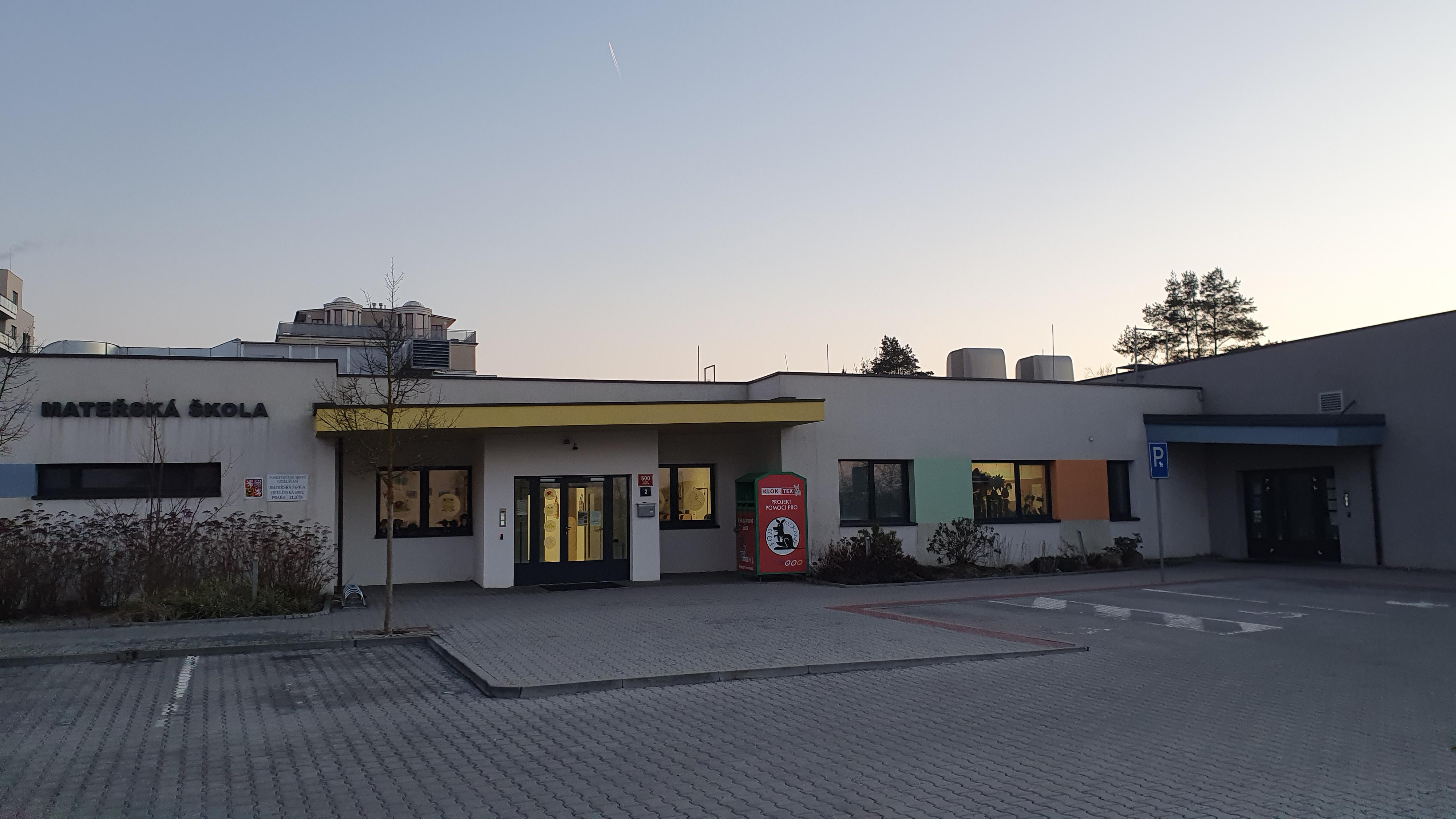 MŠ, Hevlínská foto 2