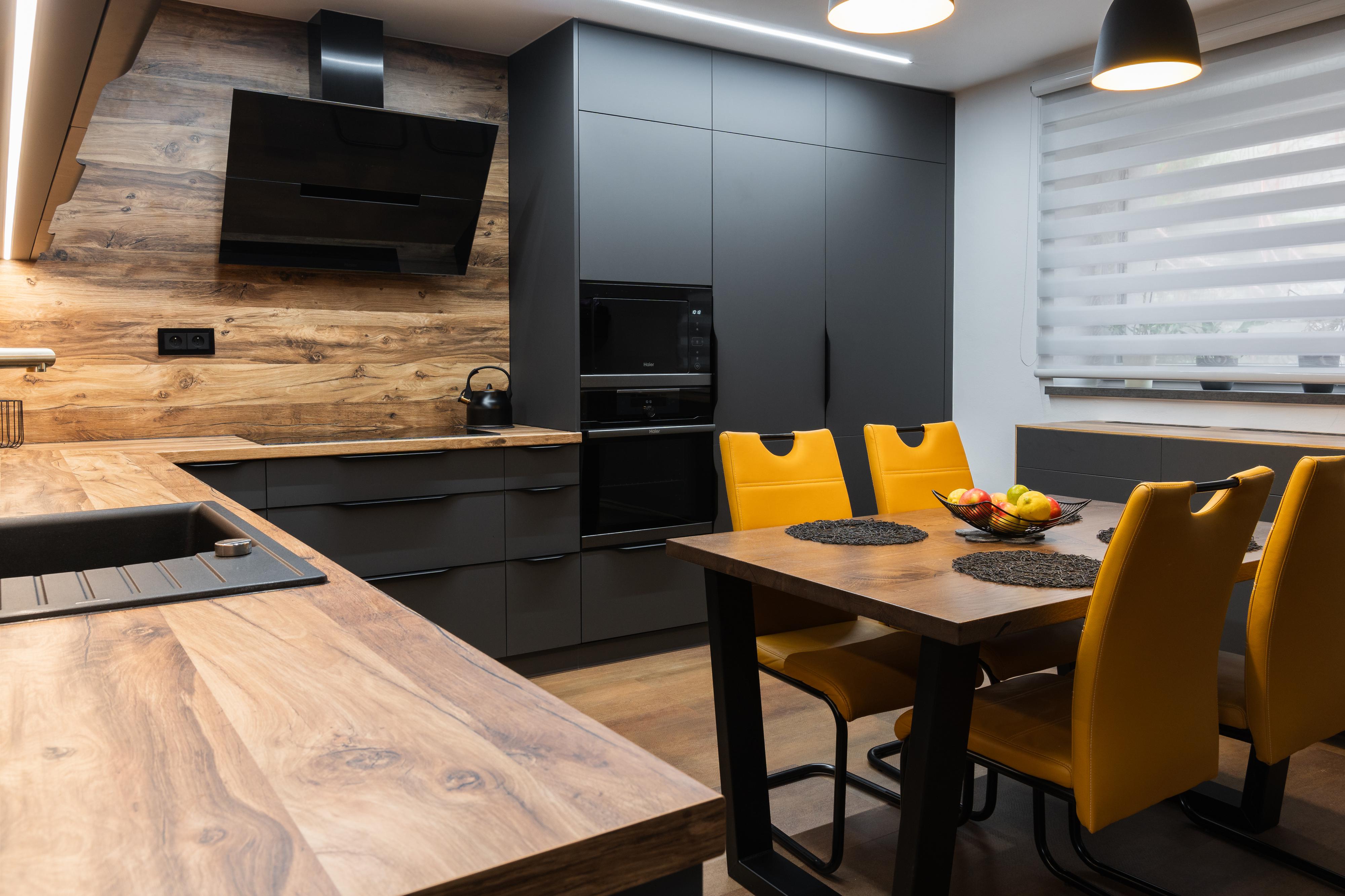 TRIO nábytek foto 3