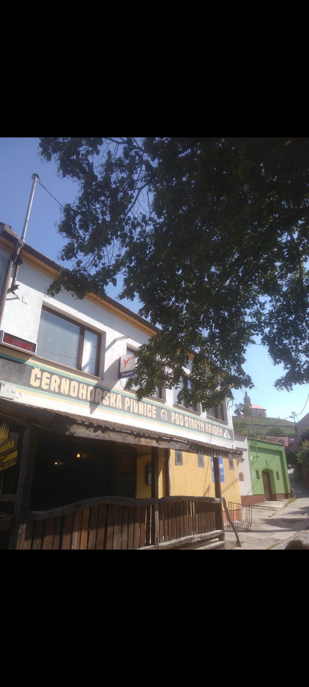 Černohorská pivnice pod Starým hradem foto 2